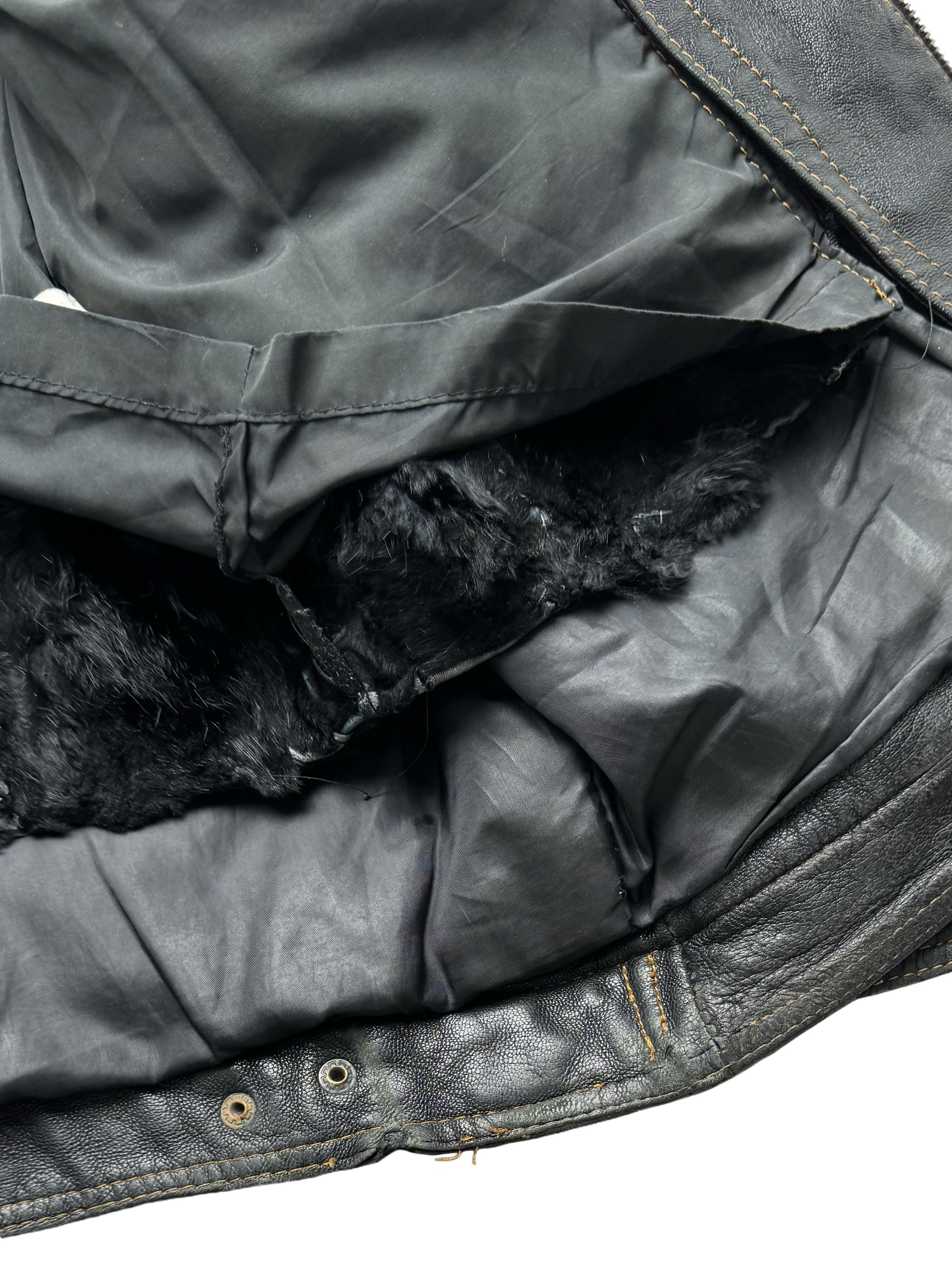 Genuine Leather Leather Jacket From The 90's (V131) Size US XL / EU 56 / 4 - 13 Thumbnail