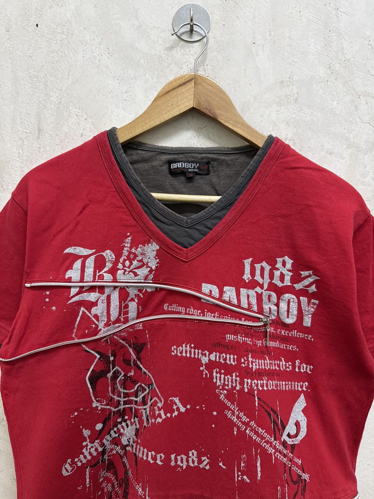 Japanese Brand 2000s Bad Boy Poems Asymmetrical Bondage Zipper grunge Tees Size US S / EU 44-46 / 1 - 5 Thumbnail
