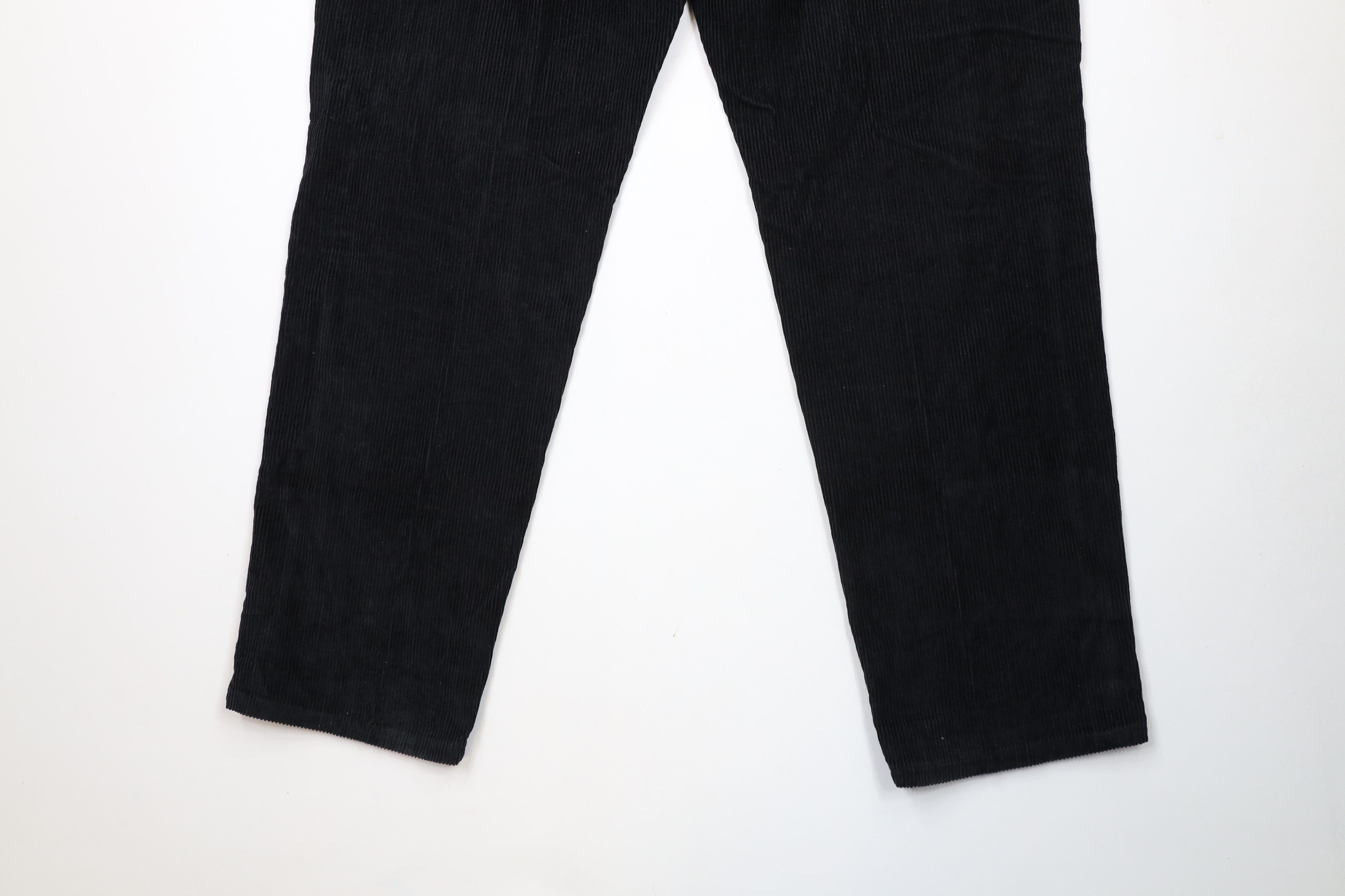Vintage × Woolrich Woolen Mills Vintage 90s Woolrich Tapered Leg Corduroy Pants Black Size 36" / US 14 / IT 50 - 11 Thumbnail
