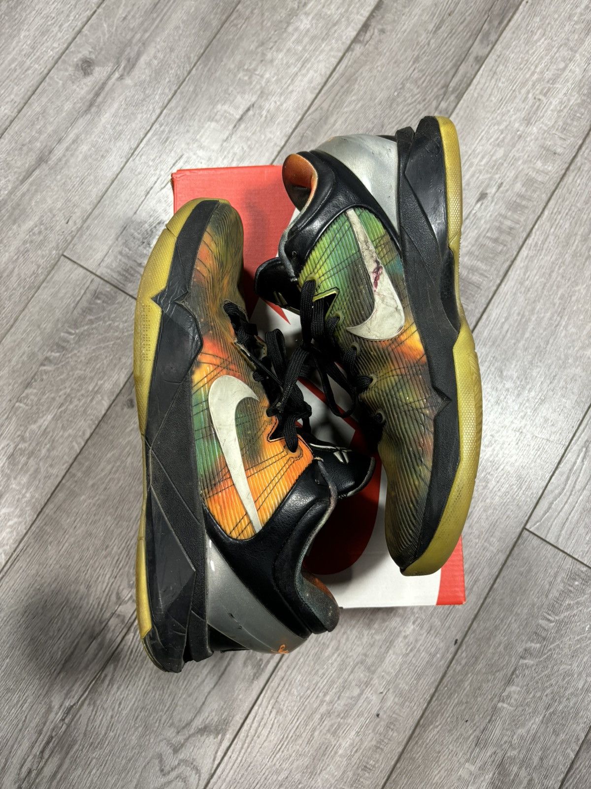 Nike Kobe 7 Galaxy ‘All Star’ Size US 10 / EU 43 - 2 Thumbnail