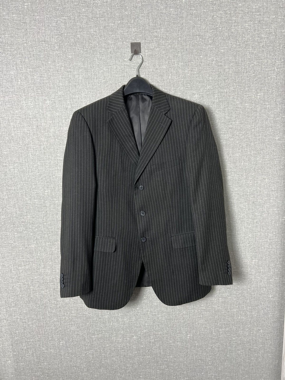 Gianfranco Ferre Gianfranco Ferre 3 Button Striped Blazer Jacket Size 48 Size 38R - 1 Thumbnail