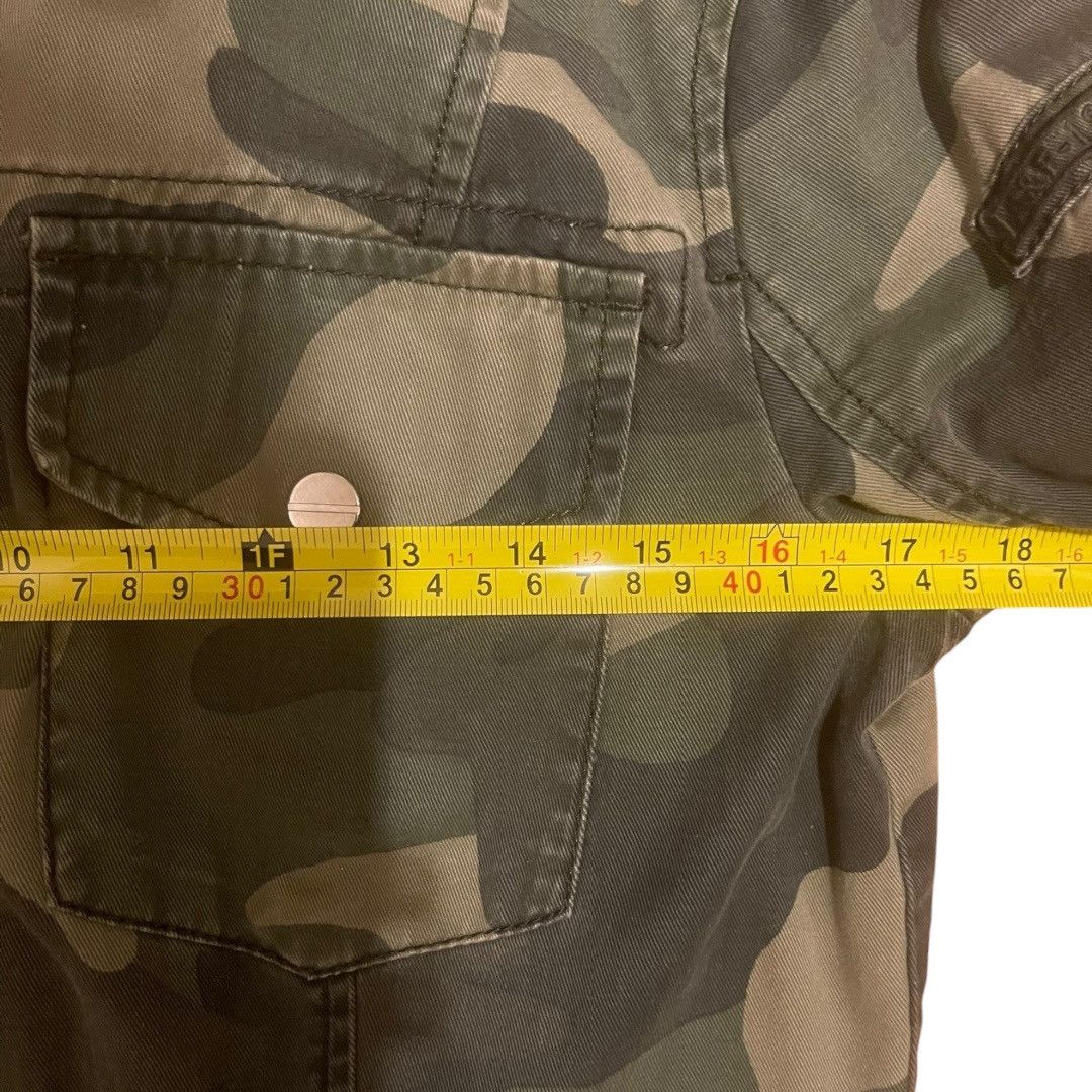 Abercrombie & Fitch Abercrombie & Fitch Camo Y2K Utility Outerwear Jacket Sz M Size M / US 6-8 / IT 42-44 - 3 Thumbnail