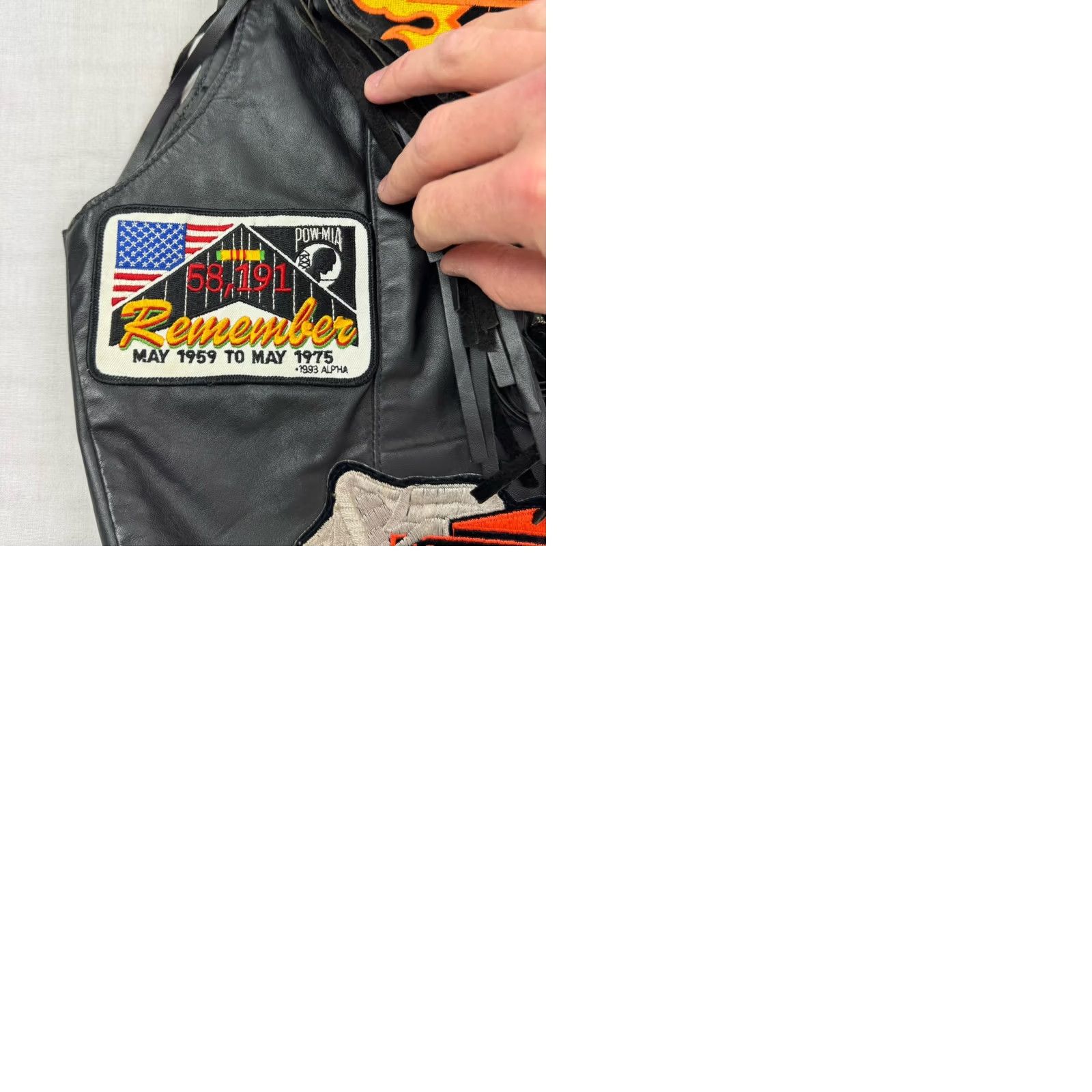 Harley Davidson VINTAGE Leather Biker Vest Womens M Black Harley Davidson 90s Patches Travel Casual Men? Womens Size M / US 6-8 / IT 42-44 - 10 Thumbnail