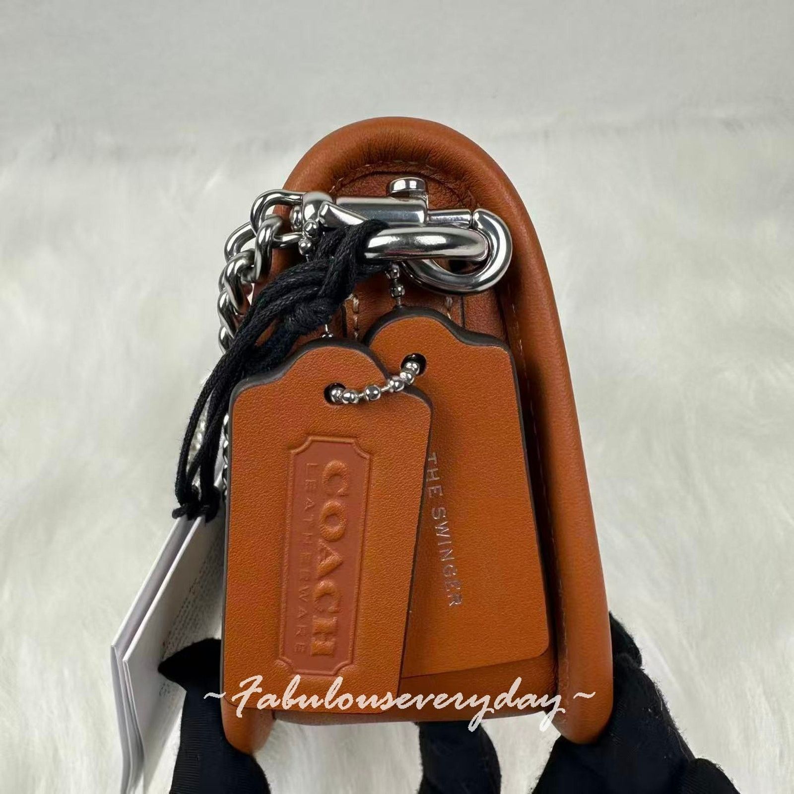 Coach Coach Swinger 20 Chain Crystal Sig Jacquard/Burnished Amber Size ONE SIZE - 5 Thumbnail