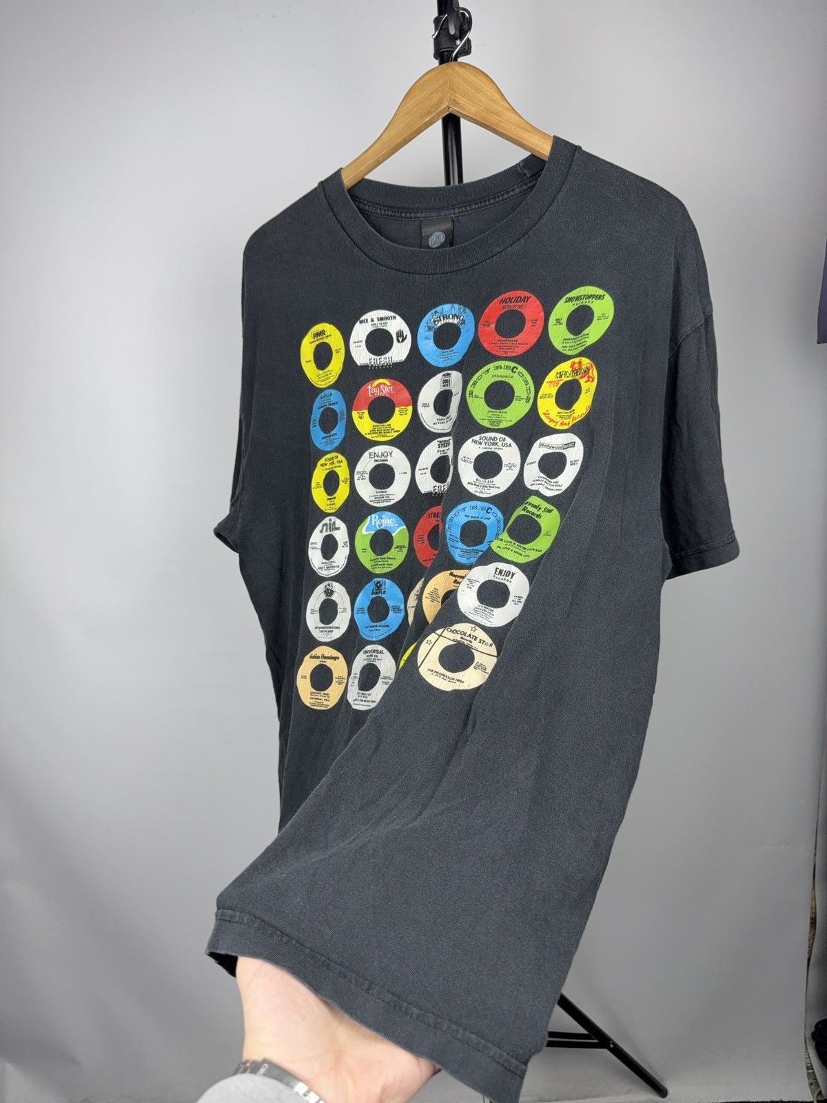 Stones Throw Records 00s Stone Throw Records Vinyl 45 RPM Graphic T-Shirt L-XL Size US XL / EU 56 / 4 - 3 Thumbnail