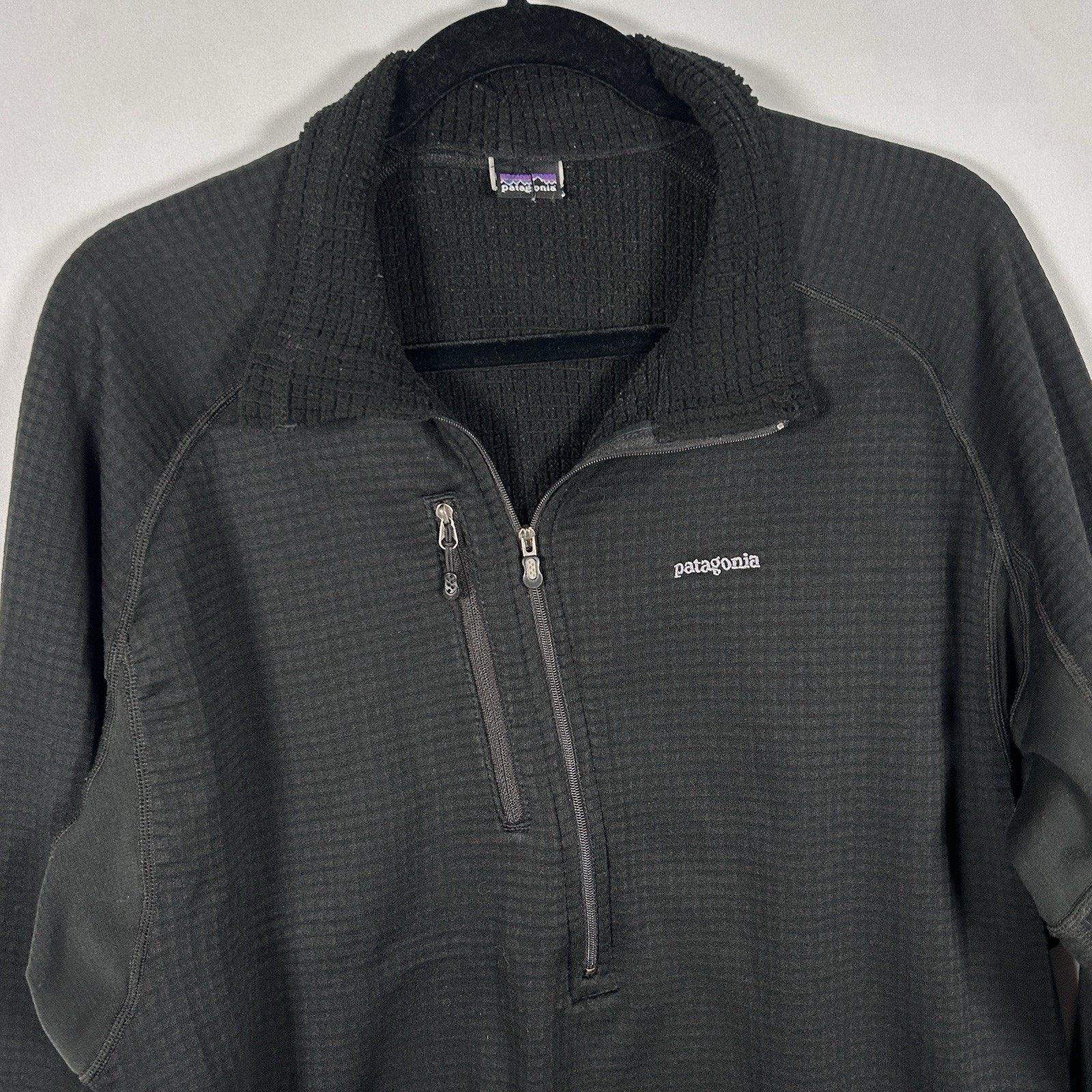 Patagonia Vintage Patagonia R1 Regulator Fleece Pullover Black Mens XL Size US XL / EU 56 / 4 - 2 Thumbnail