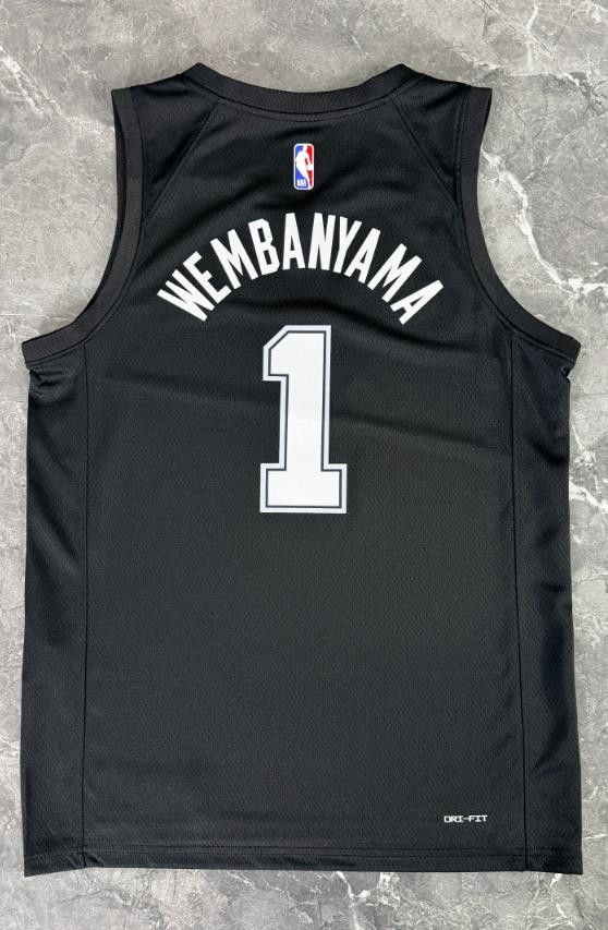 Other San Antonio Spurs #1 Wembanyama Jersey 2026 Size US L / EU 52-54 / 3 - 2 Thumbnail