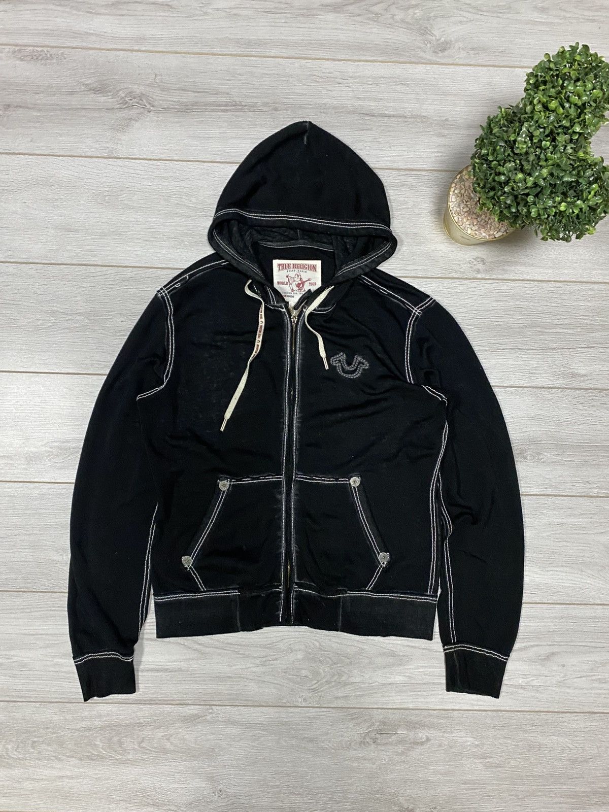 True Religion True Religion big logo Buddha vintage stitched hoodie horse Size US M / EU 48-50 / 2 - 1 Thumbnail