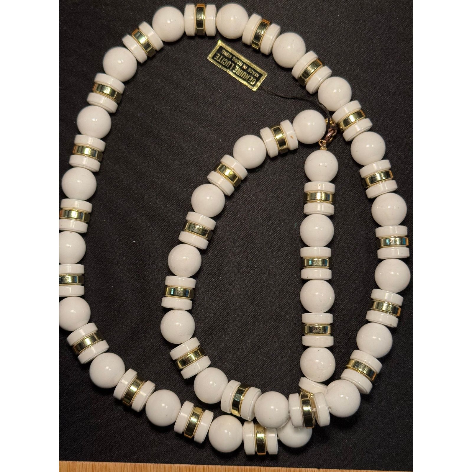 Other Vintage 29in Genuine Lucite White Necklace made in Hong Kong Size ONE SIZE - 2 Thumbnail