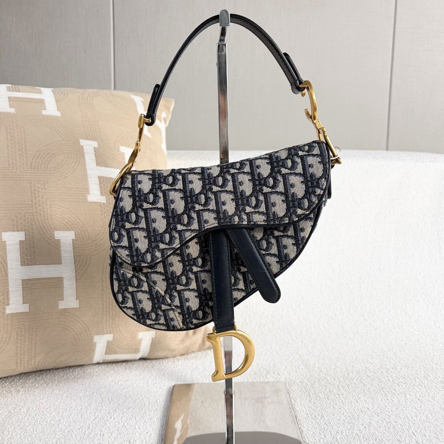 Dior Pre-loved Bag Very good condition Size ONE SIZE - 1 Thumbnail