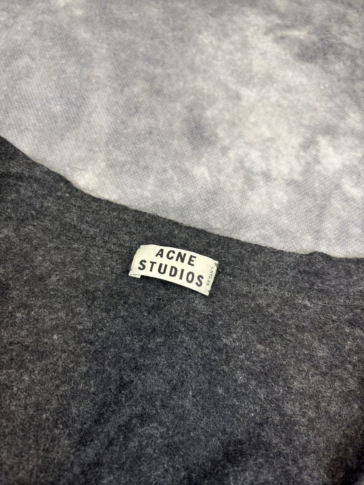 Acne Studios × Designer × Vintage Vintage Acne Studios Mohair Raya Cardigan 90s Designer Size US XS / EU 42 / 0 - 2 Thumbnail