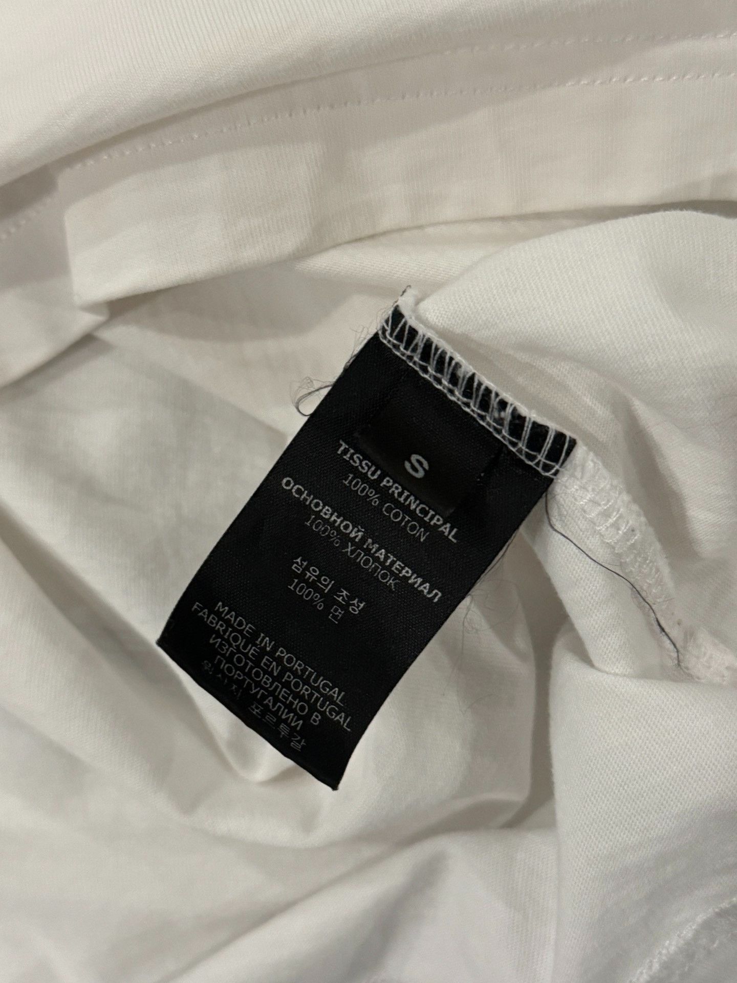 Vetements Vetements Non-mainstream short sleeves 2501-Nextarrow Size US S / EU 44-46 / 1 - 5 Thumbnail