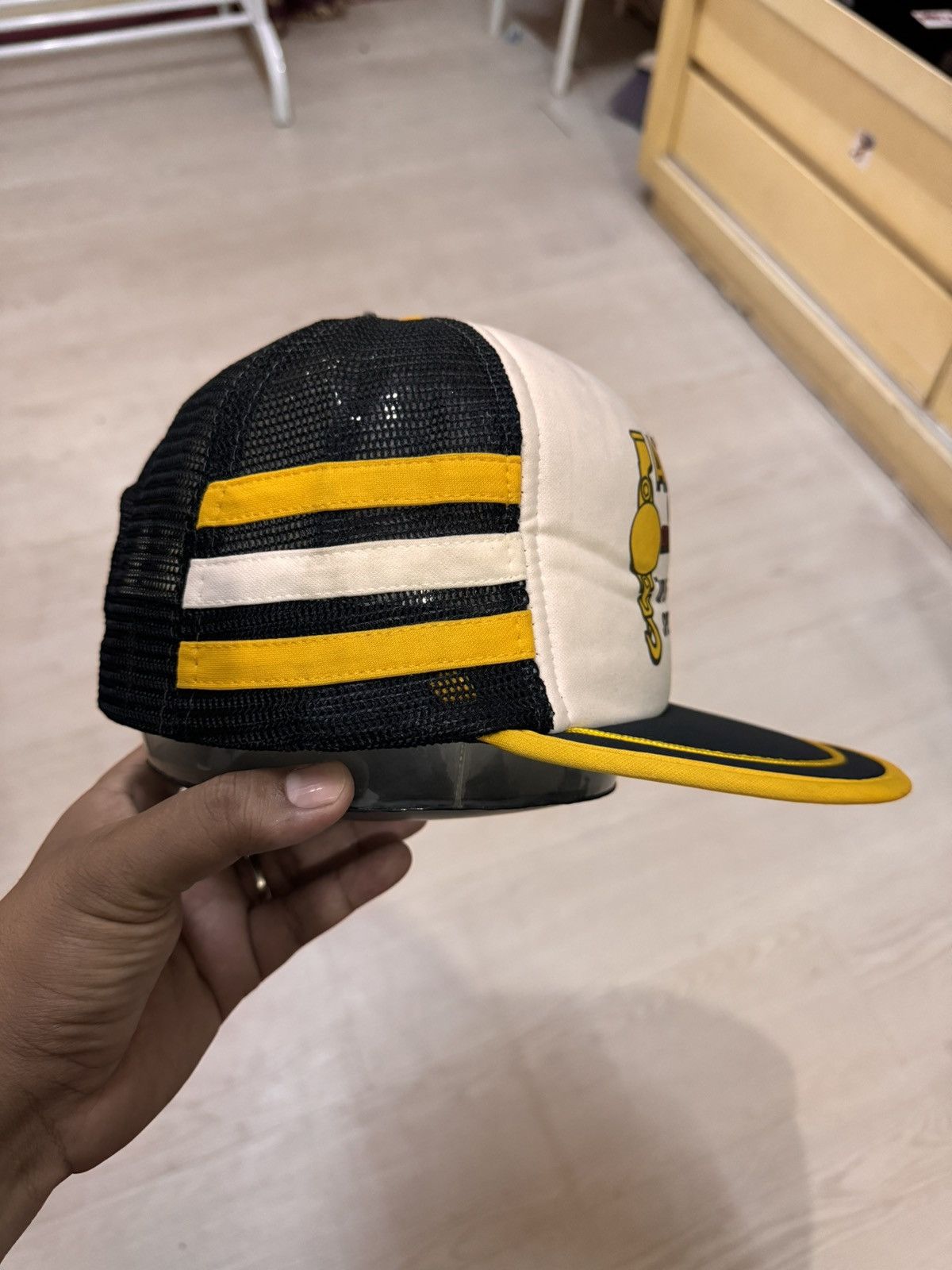 Vintage Vintage 80s Trucker Cap Snapback 3 Stripes Size ONE SIZE - 3 Thumbnail