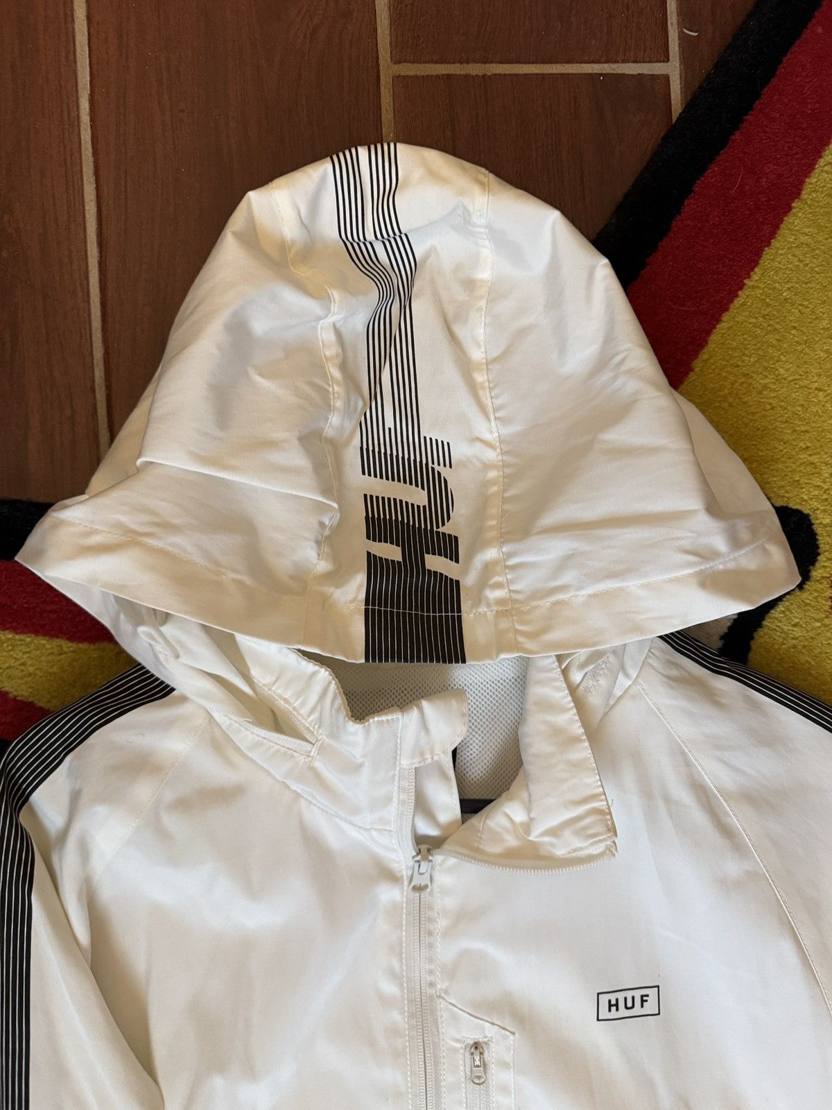 Huf HUF // WHITE WINDBREAKER Size US L / EU 52-54 / 3 - 3 Thumbnail