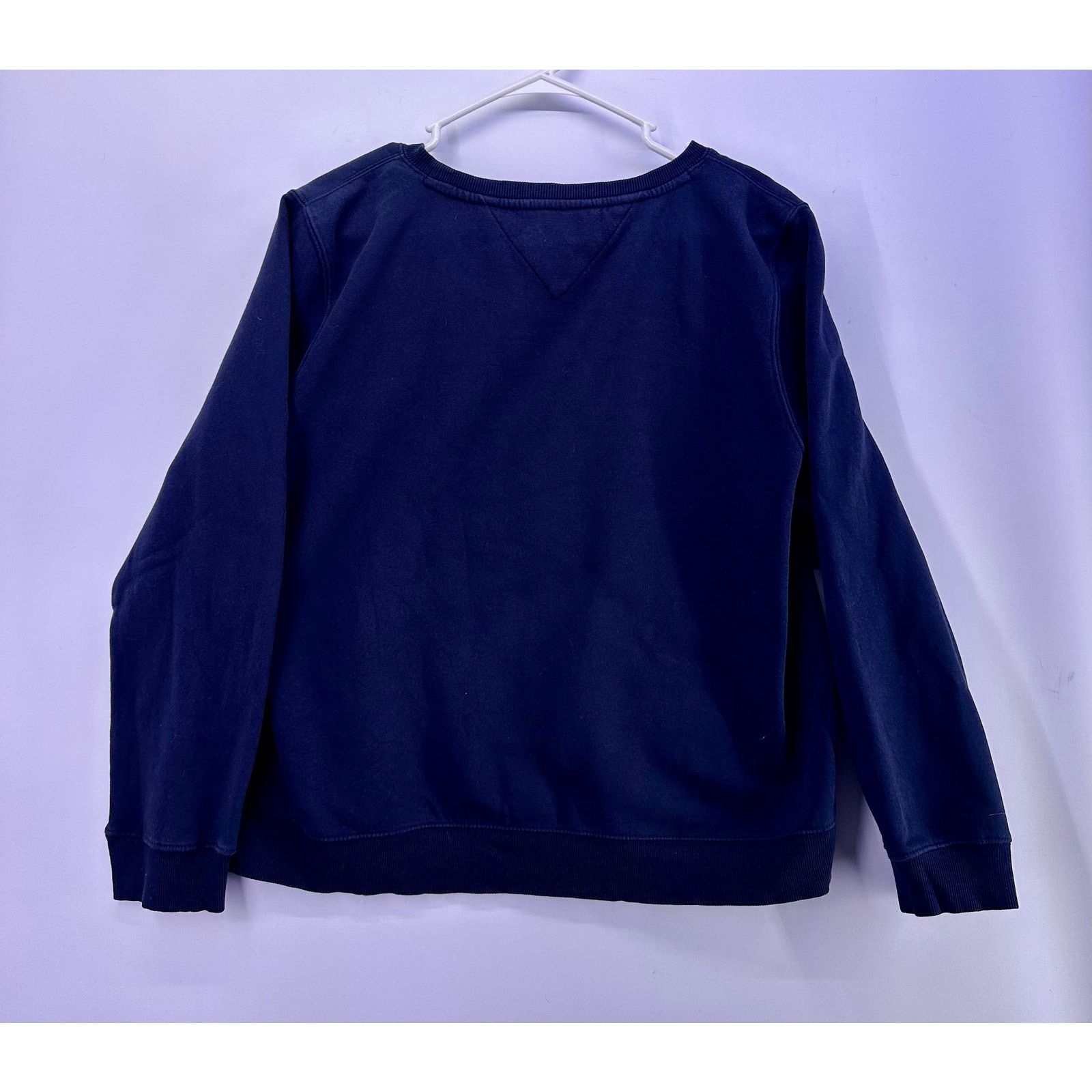 Tommy Hilfiger Vintage Tommy Hilfiger Navy Crewneck sweater Size XL Size US XL / EU 56 / 4 - 7 Thumbnail