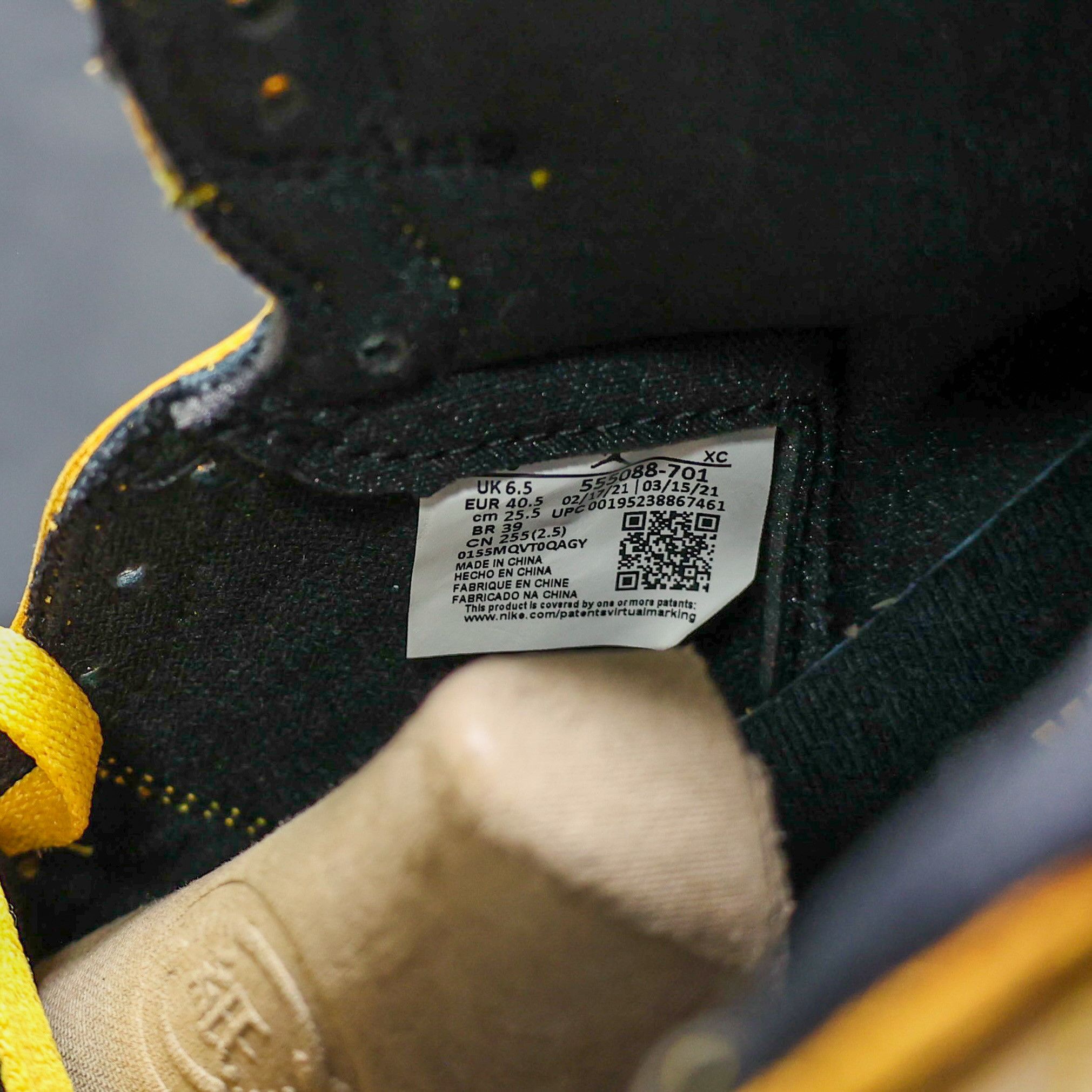 Jordan Brand Air Jordan 1 High Pollen Size US 7.5 / EU 40-41 - 7 Thumbnail