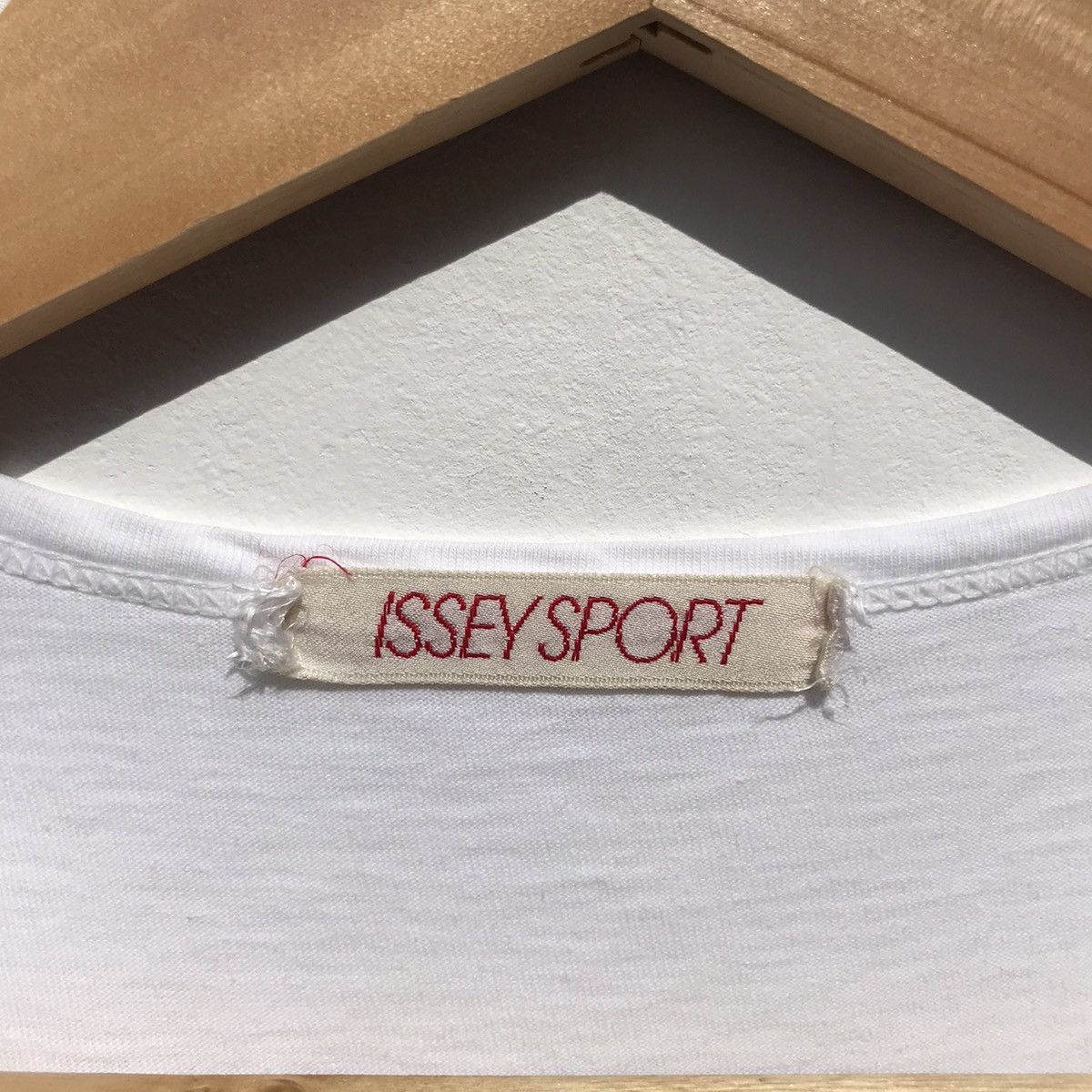 Issey Miyake Vintage 80s Issey Sport V-Neck Tee Spellout Issey Miyake Size US S / EU 44-46 / 1 - 10 Thumbnail