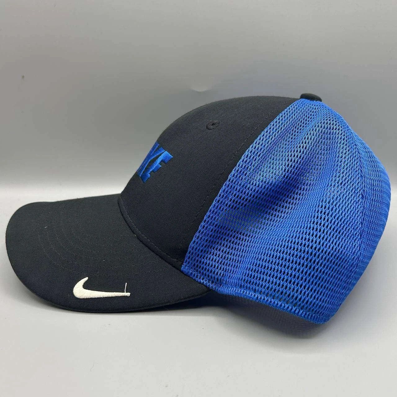 Nike Nike Trucker Hat Men L-XL Embroidered Stretch Fitted Cap Size ONE SIZE - 3 Thumbnail
