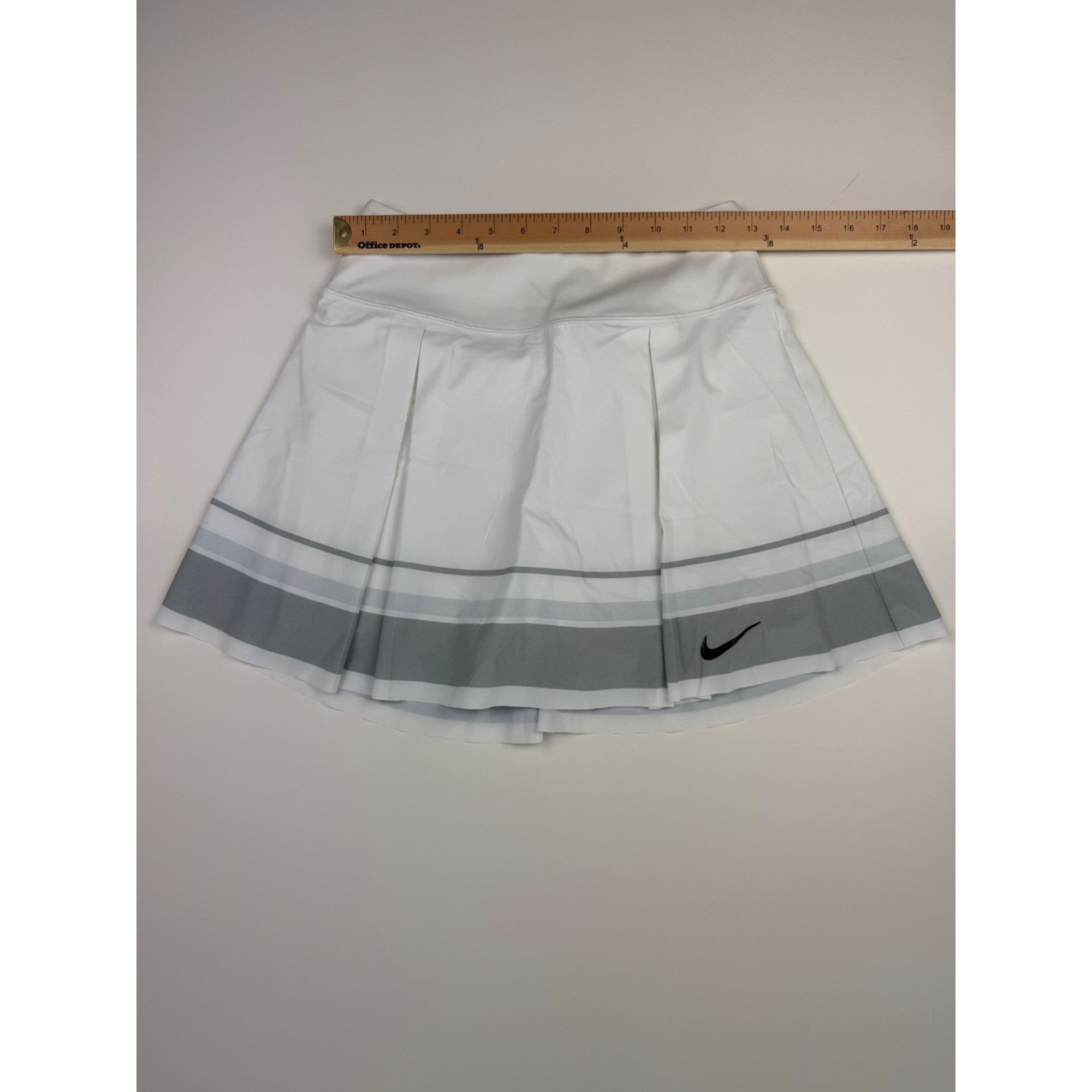 Nike Size Small - Nike Dri-FIT Tennis Skirt White Gray Built-In S Size 24" / US 00 / IT 34 - 2 Thumbnail