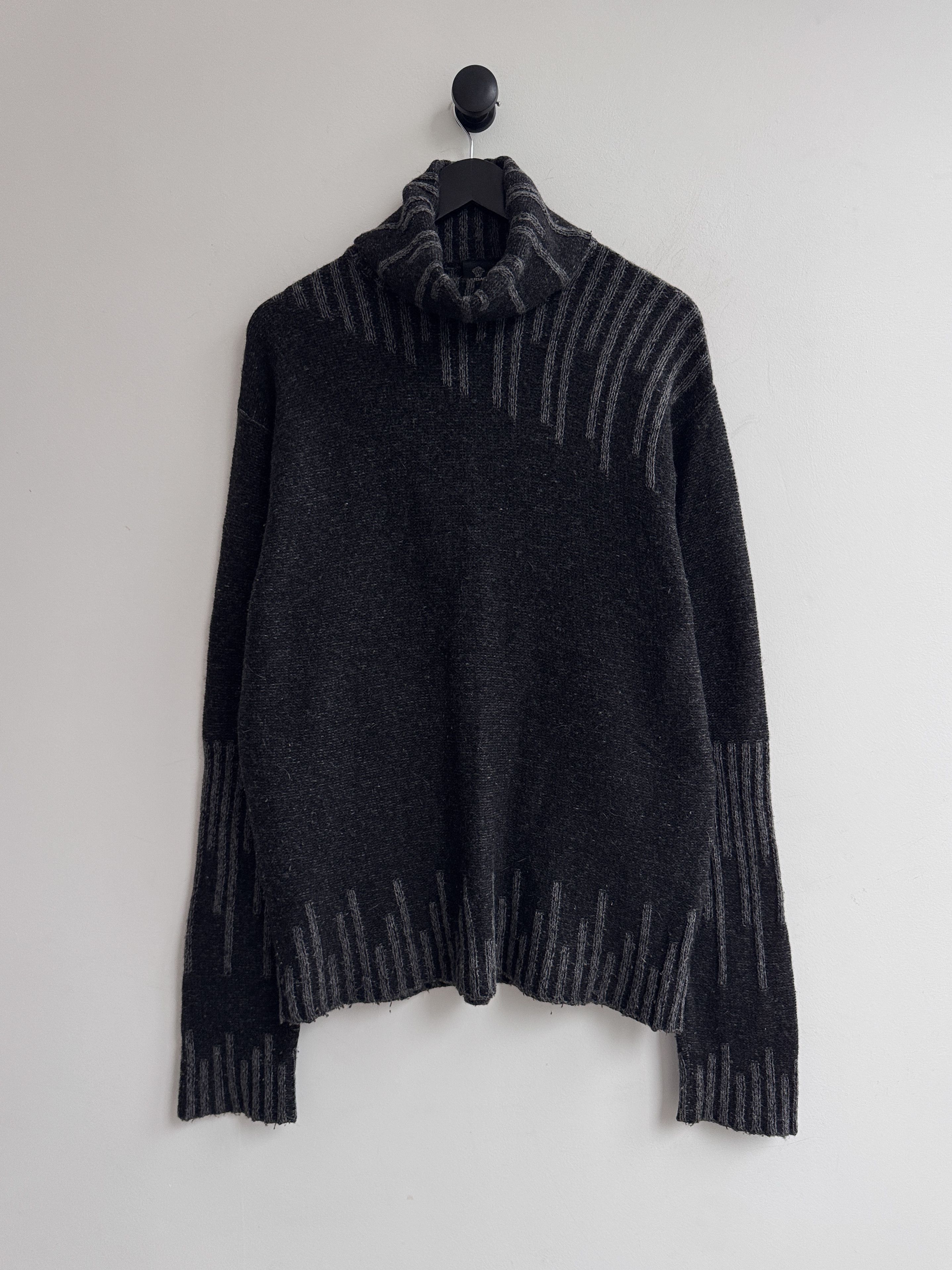 Versace Jeans Couture Vintage Versace Jeans Couture Turtleneck Sweater Size US L / EU 52-54 / 3 - 1 Thumbnail