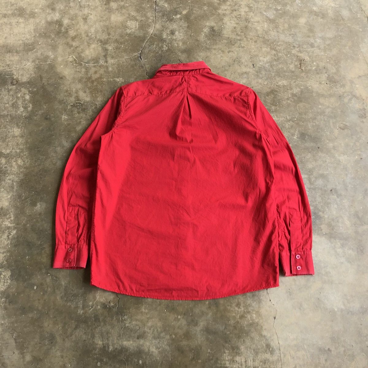 Balmain 🇫🇷 Balmain Paris Red Button Down “B” Patch Logo Luxury Size US M / EU 48-50 / 2 - 10 Thumbnail