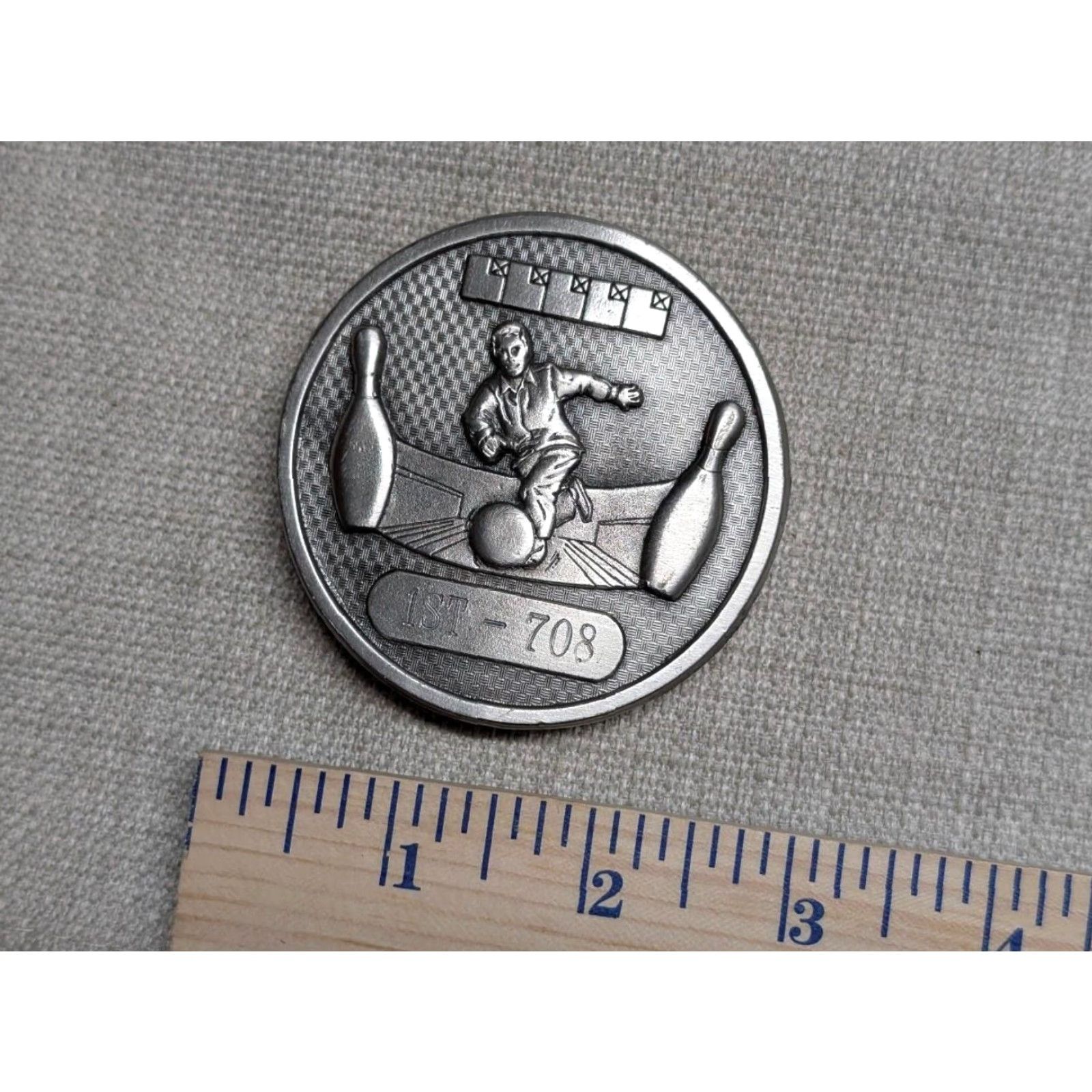 Vintage VINTAGE Bergamot Belt Buckle Bowling 1st Place Pewter USA Made 2.5" x 2.5" Men Redundant Size ONE SIZE - 5 Thumbnail