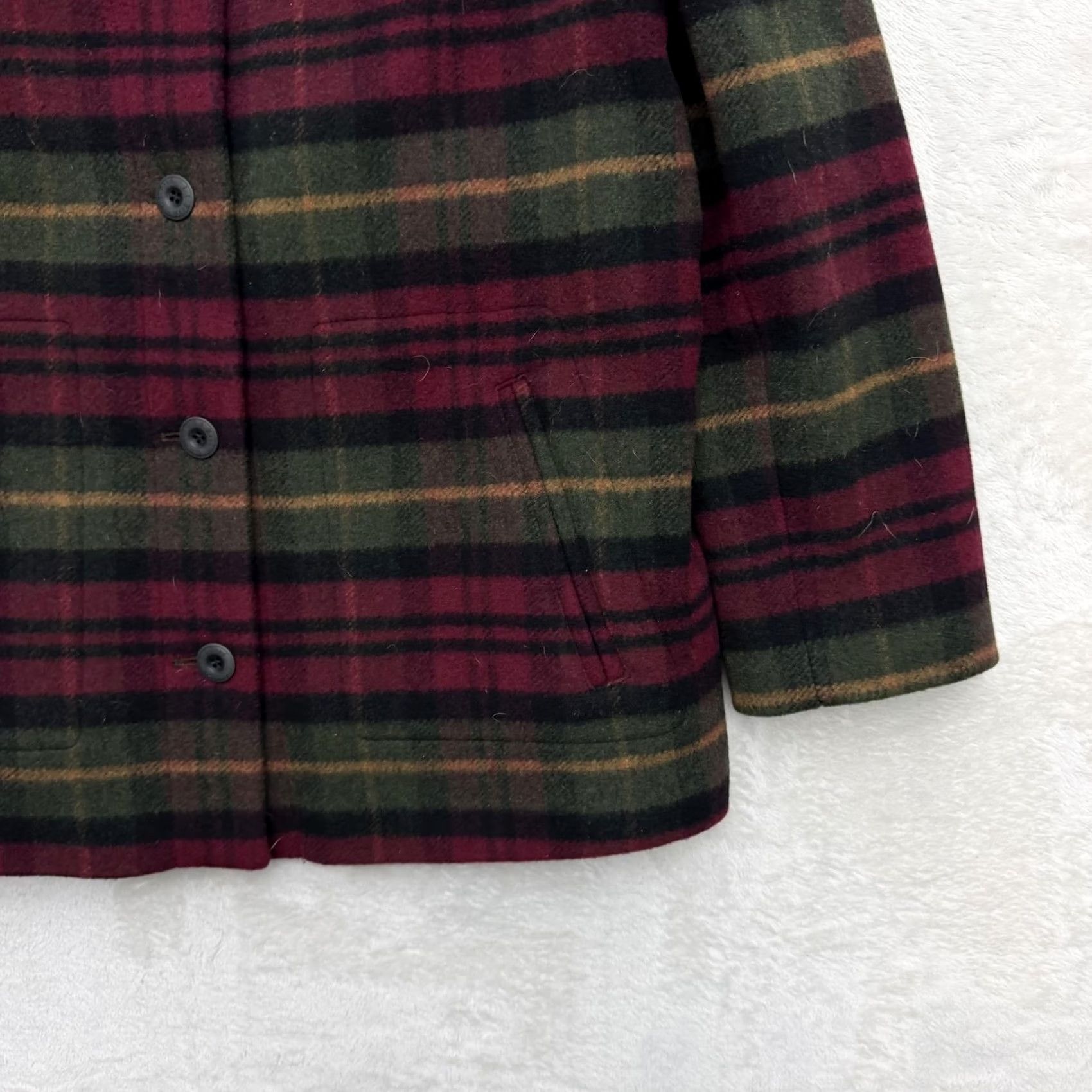Vintage VINTAGE LL Bean Coat Jacket Womens Large Petite Plaid Faux Fur Collar Quilted Lined Size L / US 10 / IT 46 - 4 Thumbnail