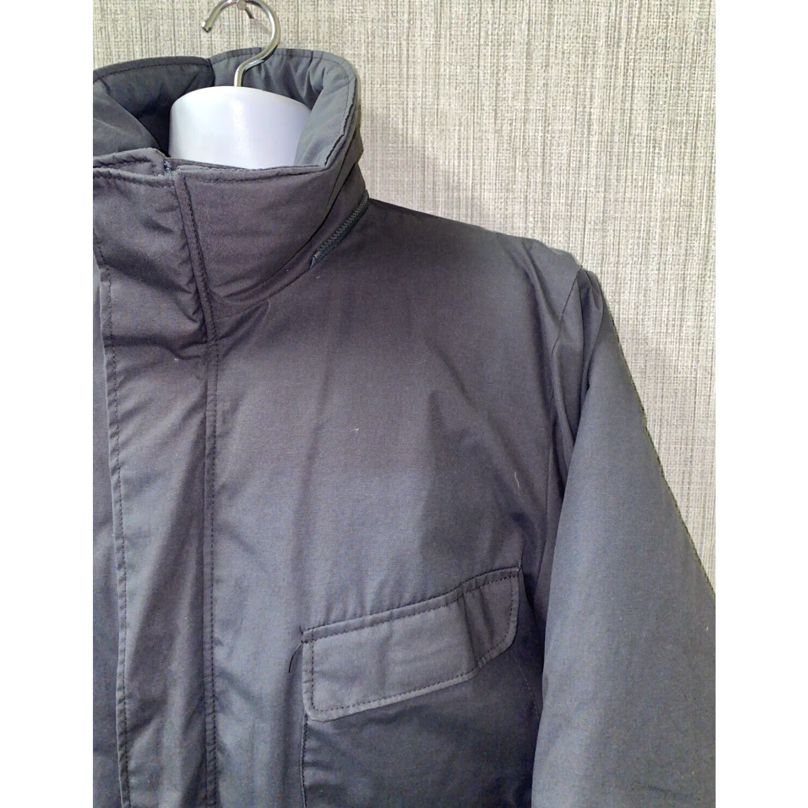 Vintage ARCTIC LIGHTS Jacket Gray Full Zip Winter Mens L Regular Size - Winter Coat, Casual, Nylon? Size US L / EU 52-54 / 3 - 2 Thumbnail