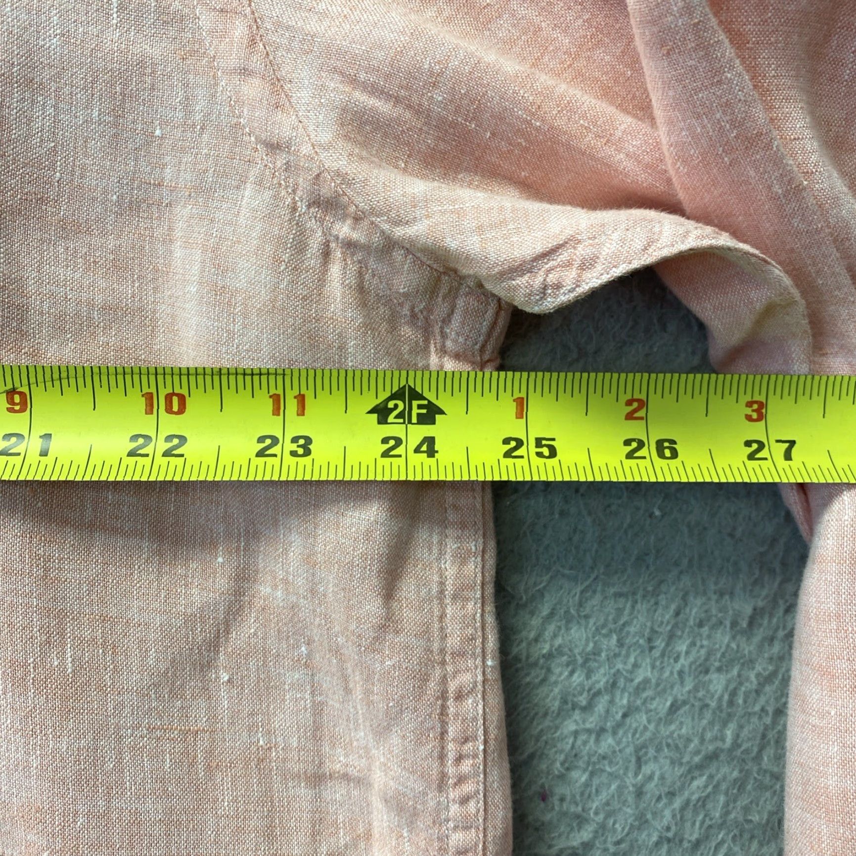 Orvis VINTAGE Orvis Men's Salmon Linen Shirt Long Sleeve Button-Down Casual Summer XL Size US XL / EU 56 / 4 - 5 Thumbnail