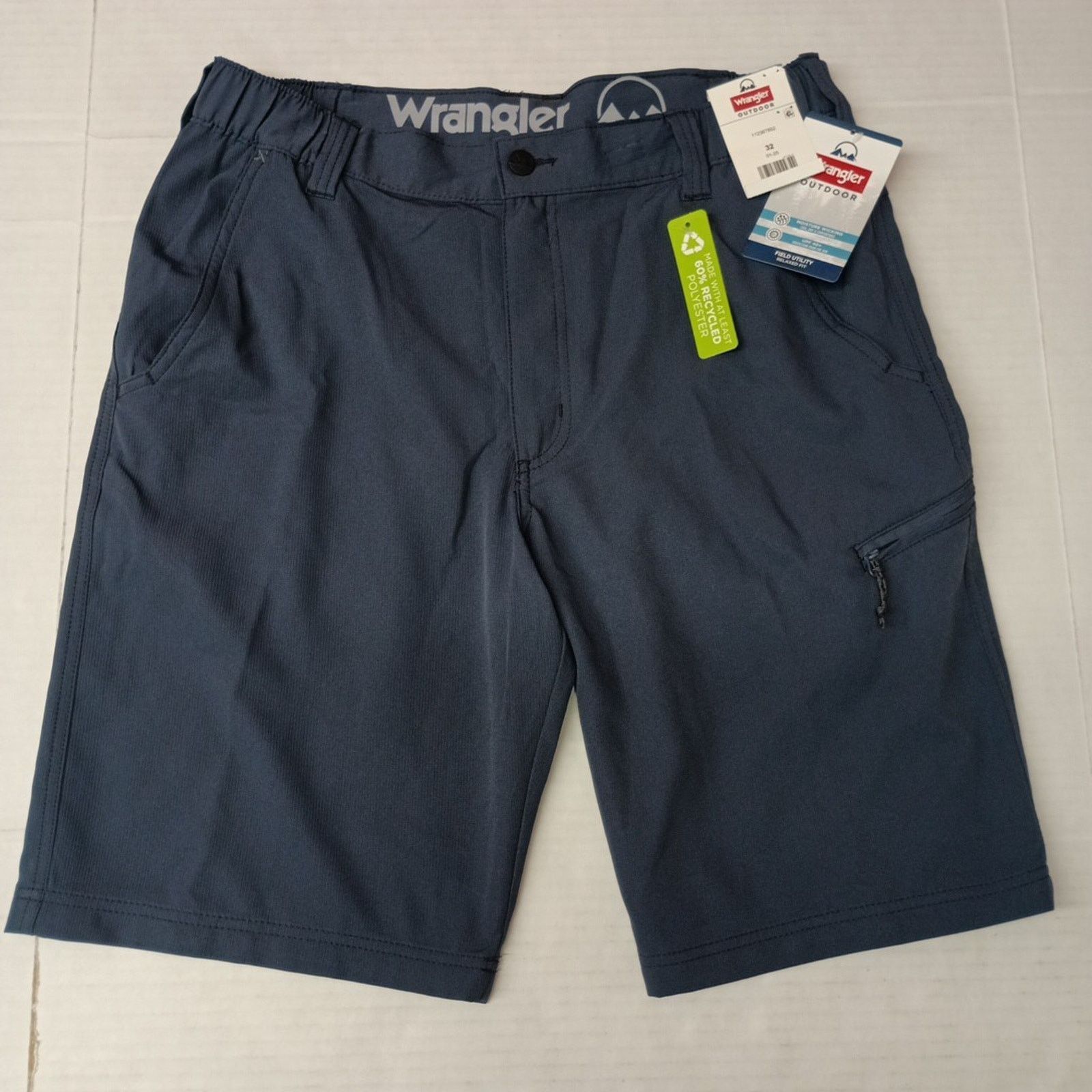 Wrangler Wrangler Men's Field Utility Shorts Size 32 Blue Relaxed Fit Size US 32 / EU 48 - 1 Thumbnail