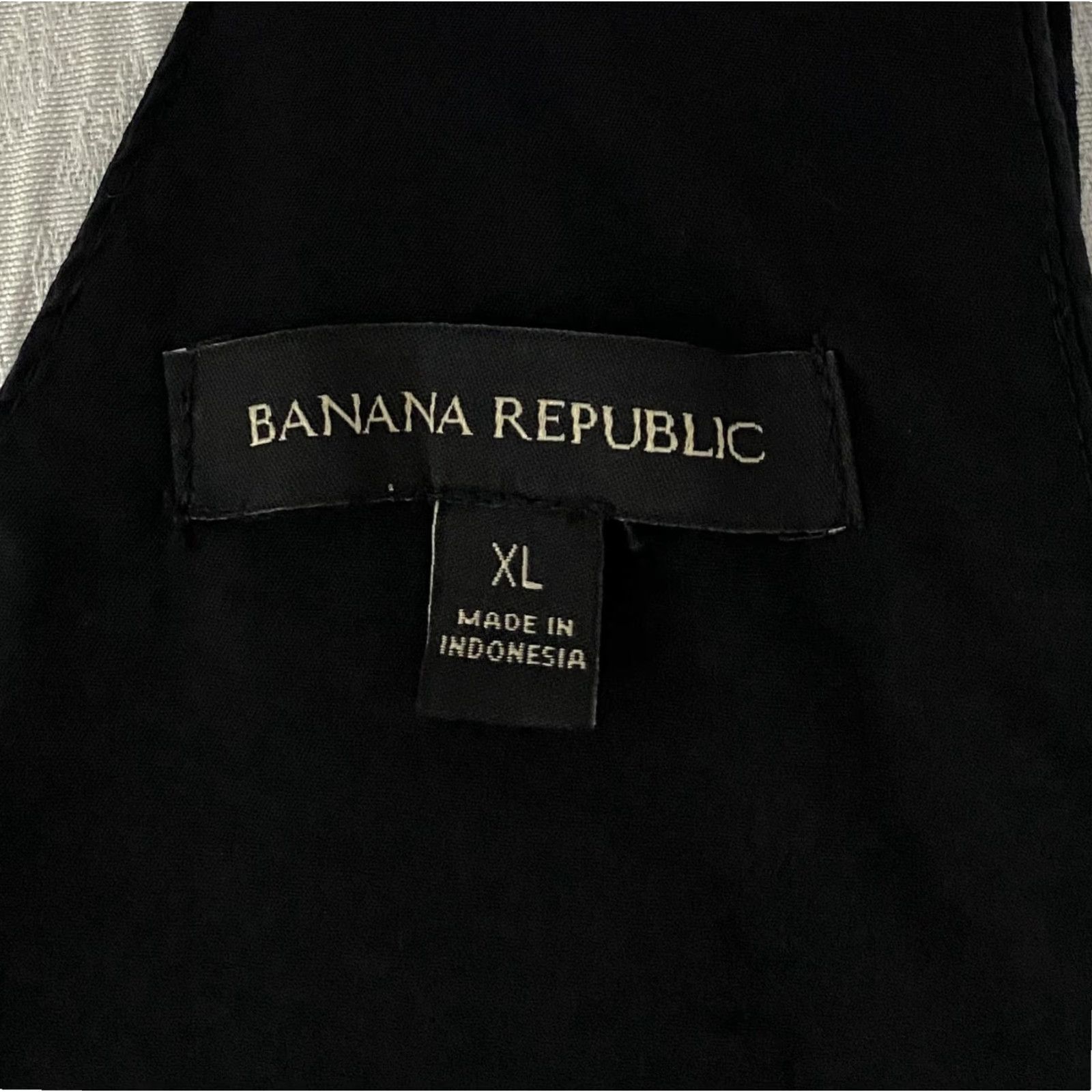 Banana Republic Banana Republic Dress Womens XL Black Sleeveless Shift Pockets V Neck Racerback Size XL / US 12-14 / IT 48-50 - 3 Thumbnail