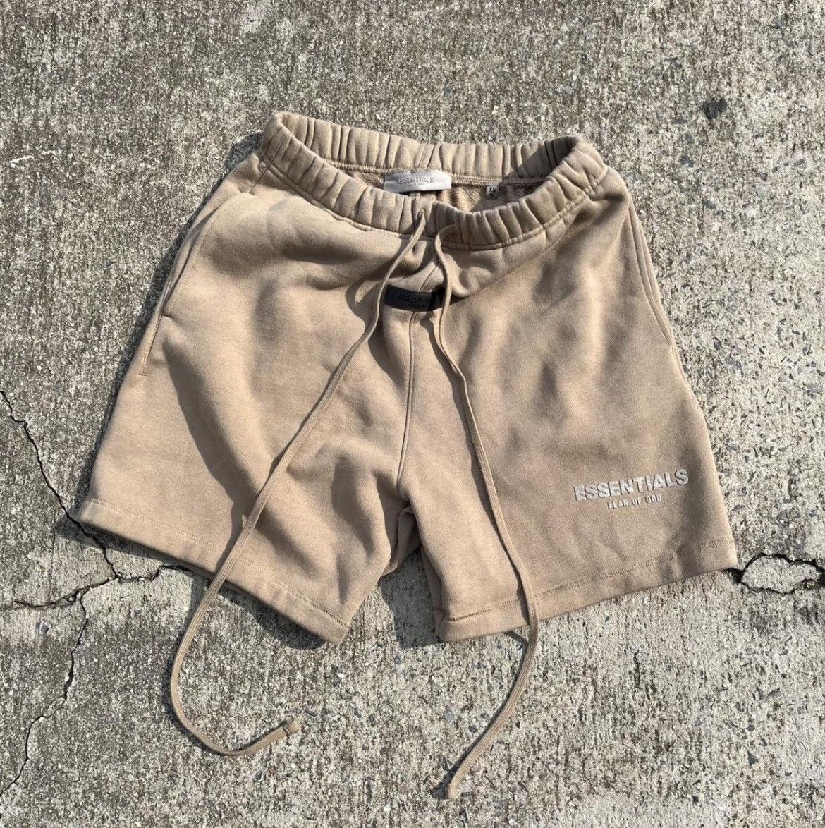 Essentials Essentials Shorts (Mens XS) Size US 30 / EU 46 - 1 Thumbnail