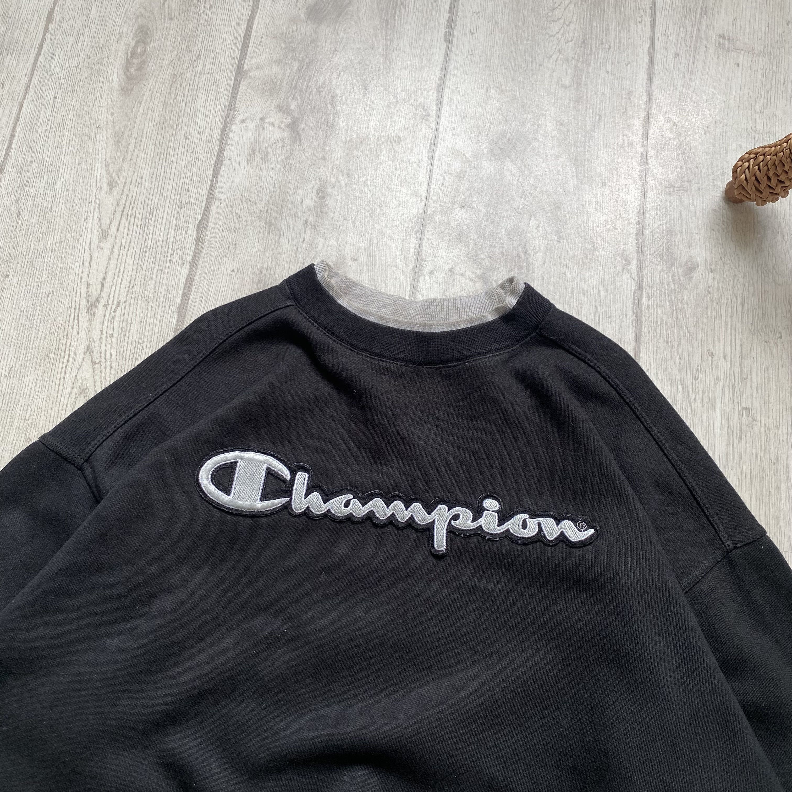Champion Vintage 90s Champion USA boxy sweatshirt big logo Size US L / EU 52-54 / 3 - 2 Thumbnail