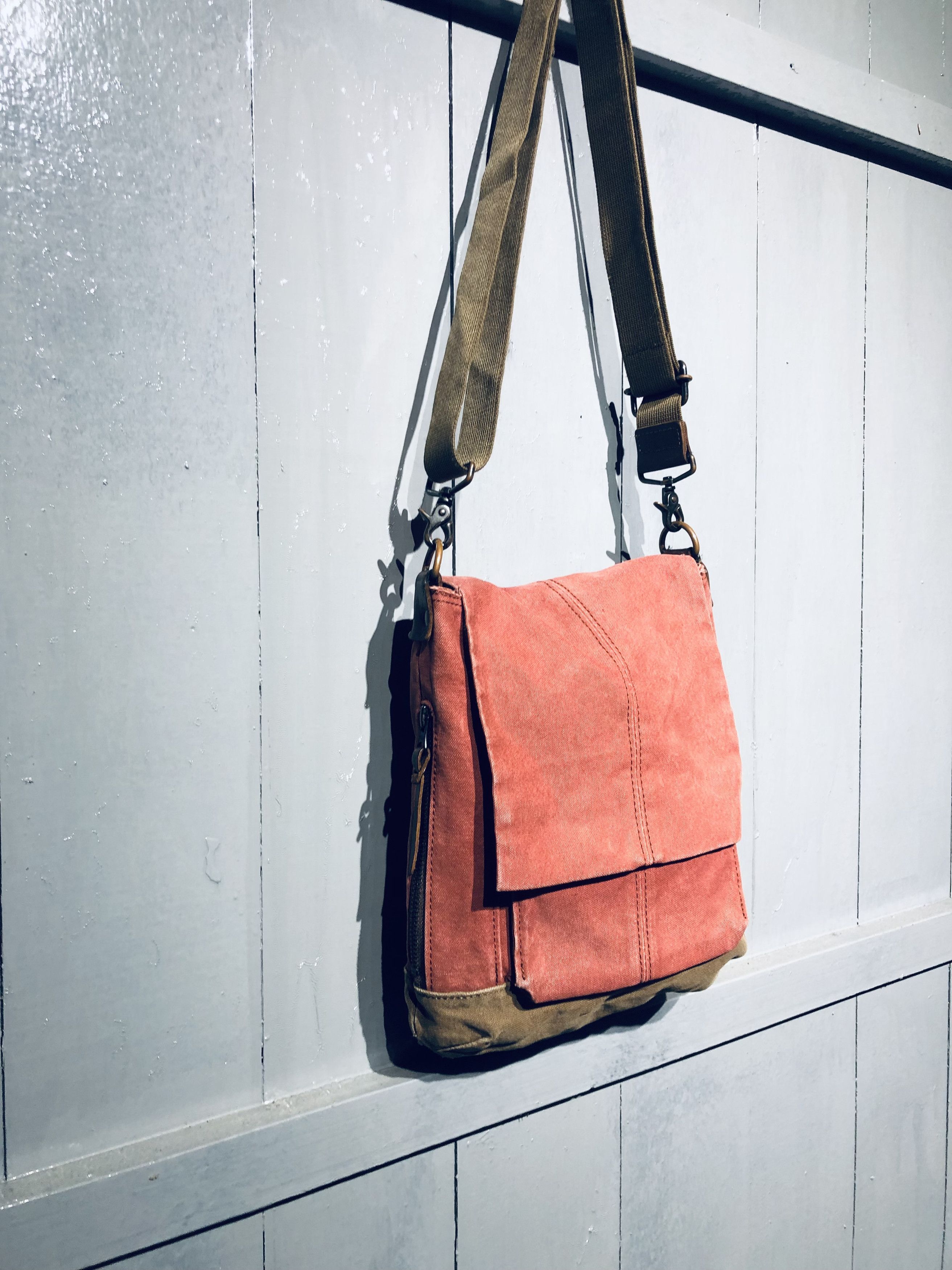 Canvas × Japanese Brand STYLE‼️JAPANESE BAGGY PORT STYLE CROSSBODY BAG Size ONE SIZE - 2 Thumbnail