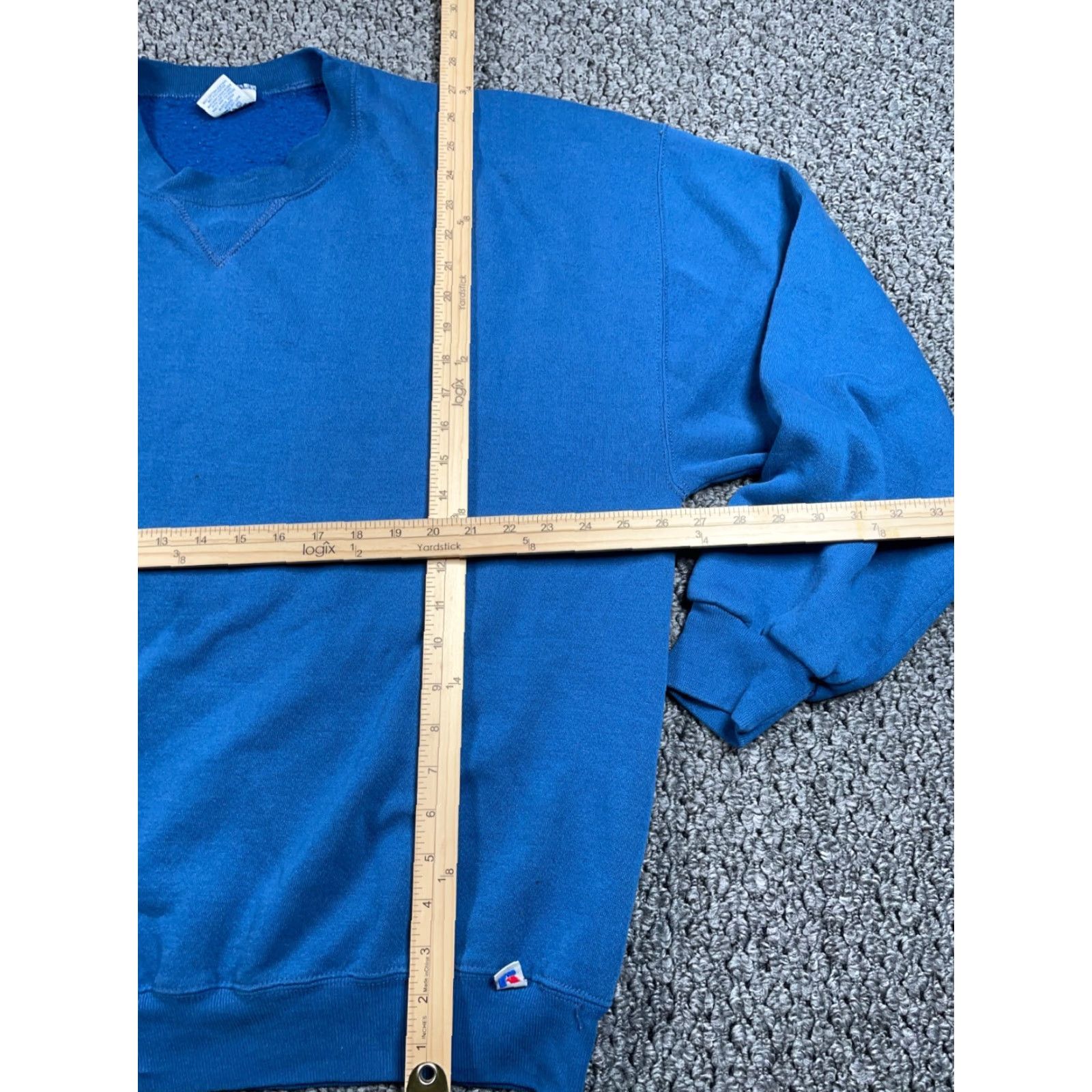 Russell Athletic VTG Russell Athletic Sweatshirt Adult 2XL Blue Crewneck Pullover 50-50 Cotton-Polyester Distressed 90s Mens Size US XXL / EU 58 / 5 - 6 Thumbnail