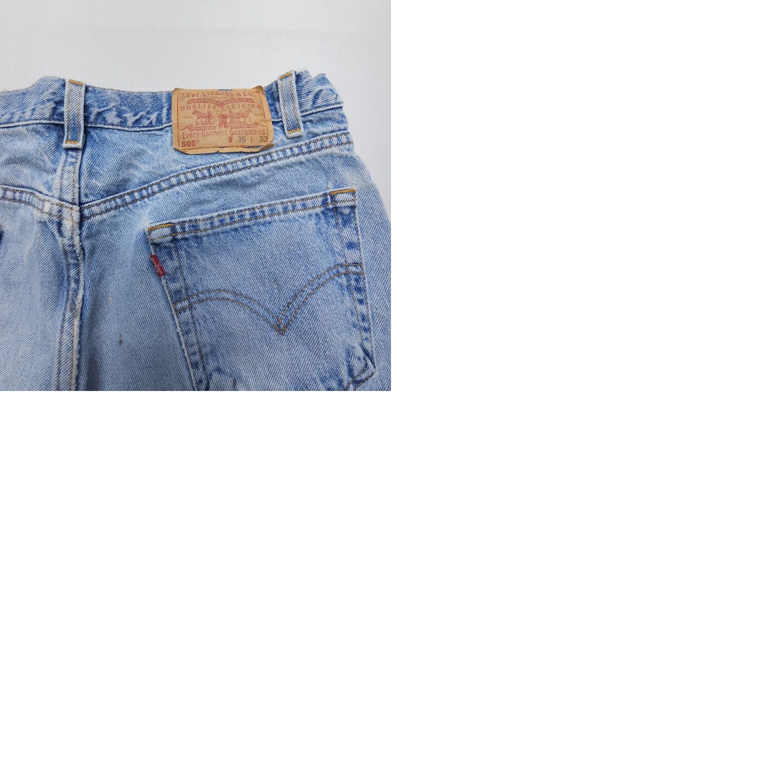 Levi's VINTAGE Levi's 505 Jeans Mens 36 x 30 Light Denim Distressed 90s Straight Pockets 5 Size US 36 / EU 52 - 9 Thumbnail
