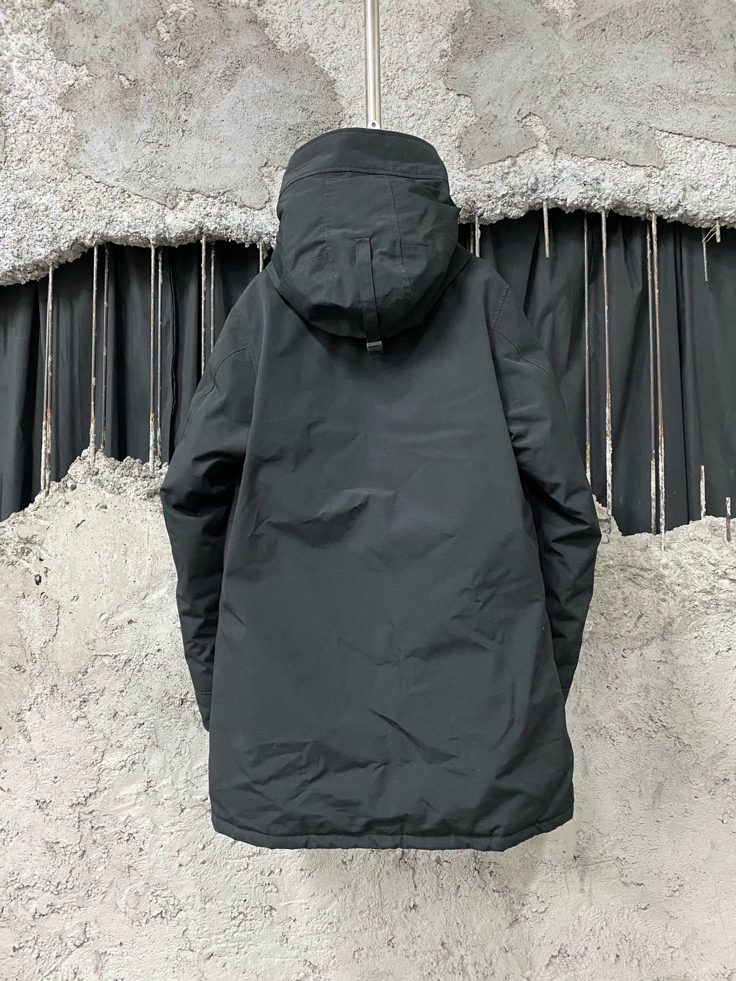 Canada Goose Canada Goose 95 New Down Jacket S Size S / US 4 / IT 40 - 2 Thumbnail