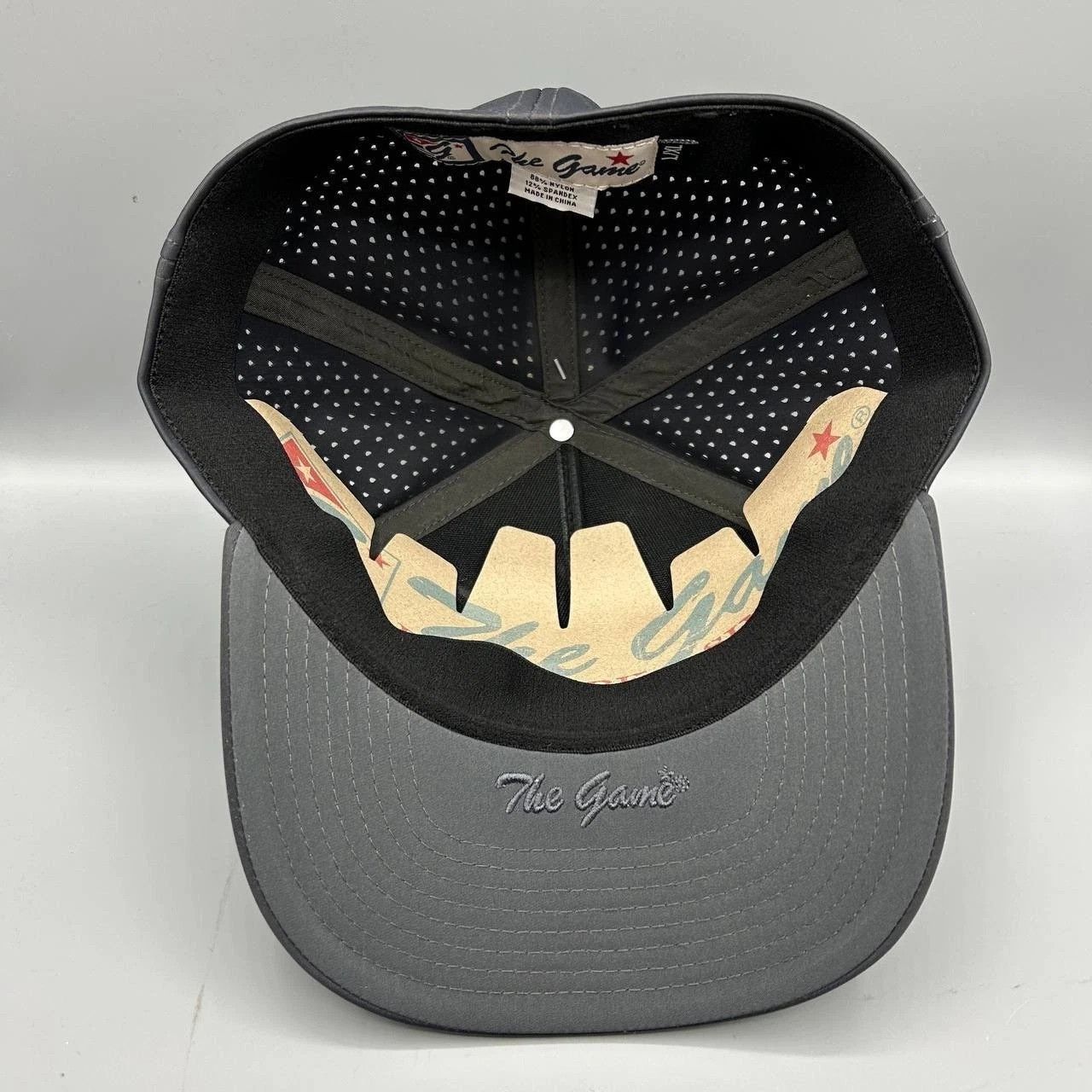 The Game Yellowstone National Park Hat Men L-XL Black Stretch Fitted Size ONE SIZE - 2 Thumbnail