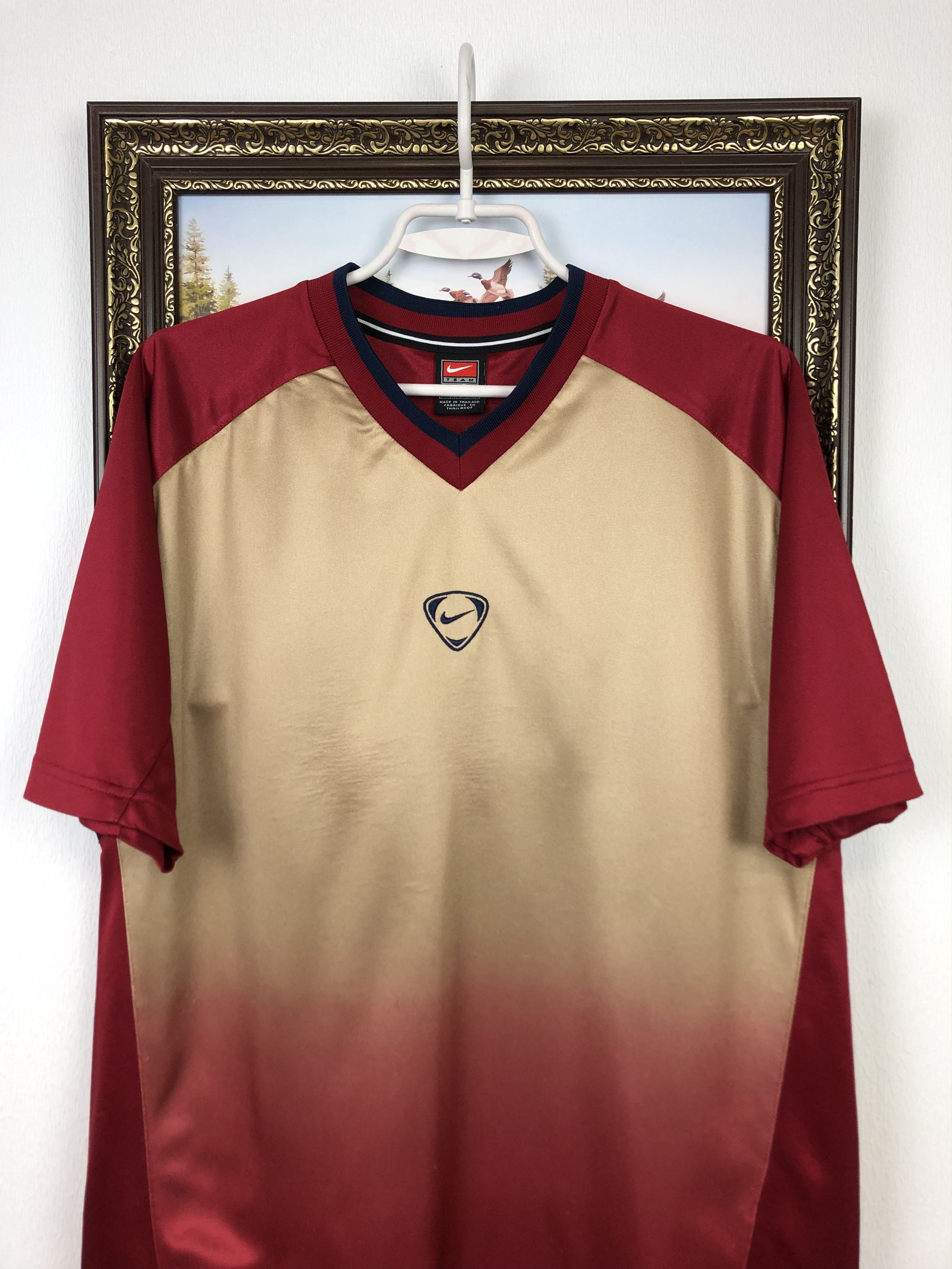 Nike Vintage 90's Nike Football Template Shirt Red Gold Blue Size US M / EU 48-50 / 2 - 2 Thumbnail
