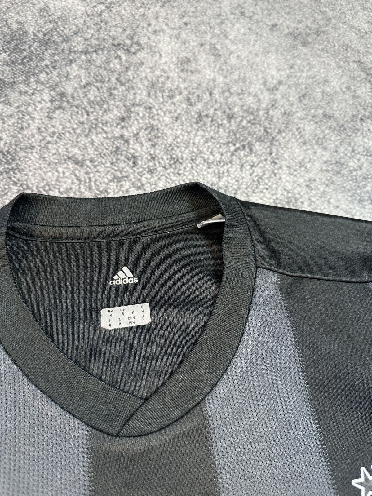Adidas Adidas Beshiktash Vodafone Soccer Jersey Turkey M 18/19 Size US M / EU 48-50 / 2 - 4 Thumbnail