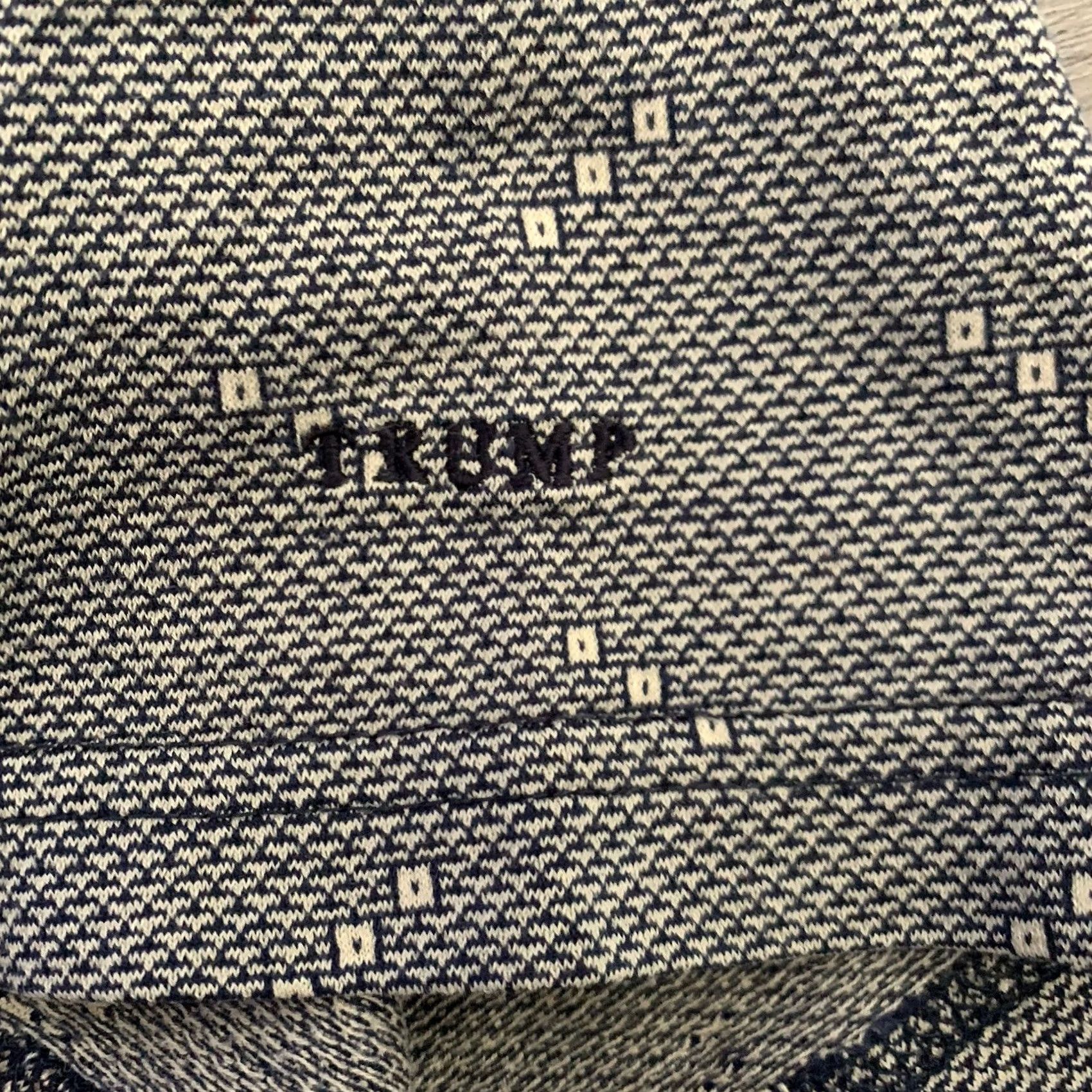 Vintage Donald J Trump Collection Golf Polo Mens Medium Short Sleeve Gray Embroidered Knit 100% Cotton Casual Activewear Shirt Size US M / EU 48-50 / 2 - 4 Thumbnail