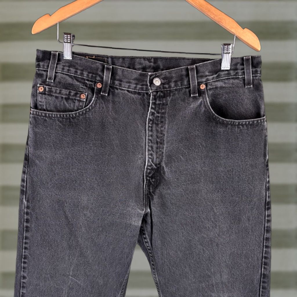 Levi's VINTAGE Levi's 505 Jeans Mens 36x32 Black Regular Fit Straight Denim USA 90s Mens Size US 36 / EU 52 - 1 Thumbnail