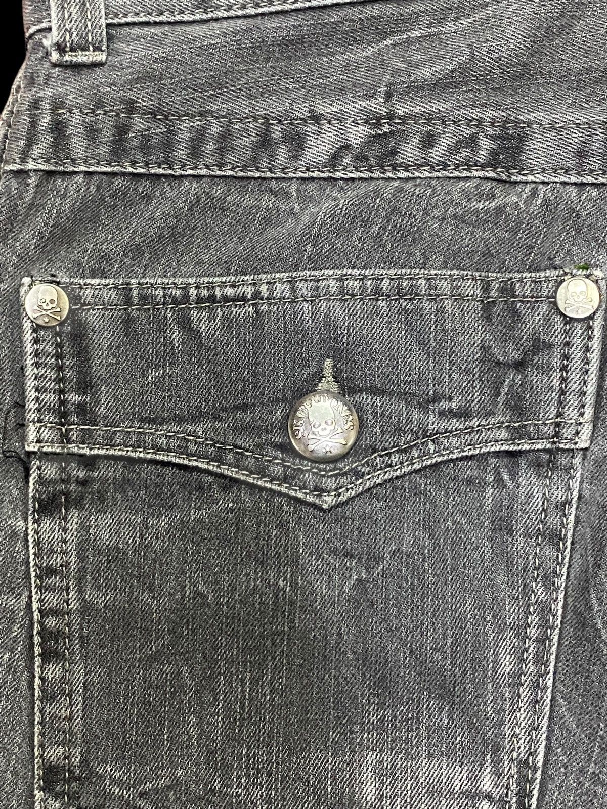 Japanese Brand Vintage Japan Brand Dominate Skull Bones Faded Loose Jeans Size US 32 / EU 48 - 11 Thumbnail