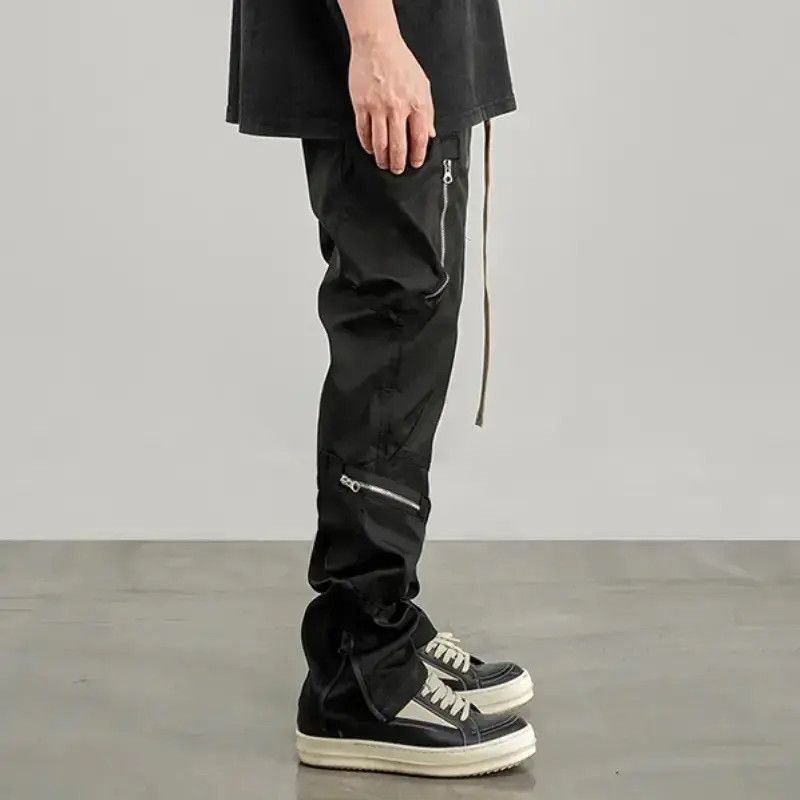 Japanese Brand Three-dimensional Functional Cargo Pants Size US 32 / EU 48 - 3 Thumbnail