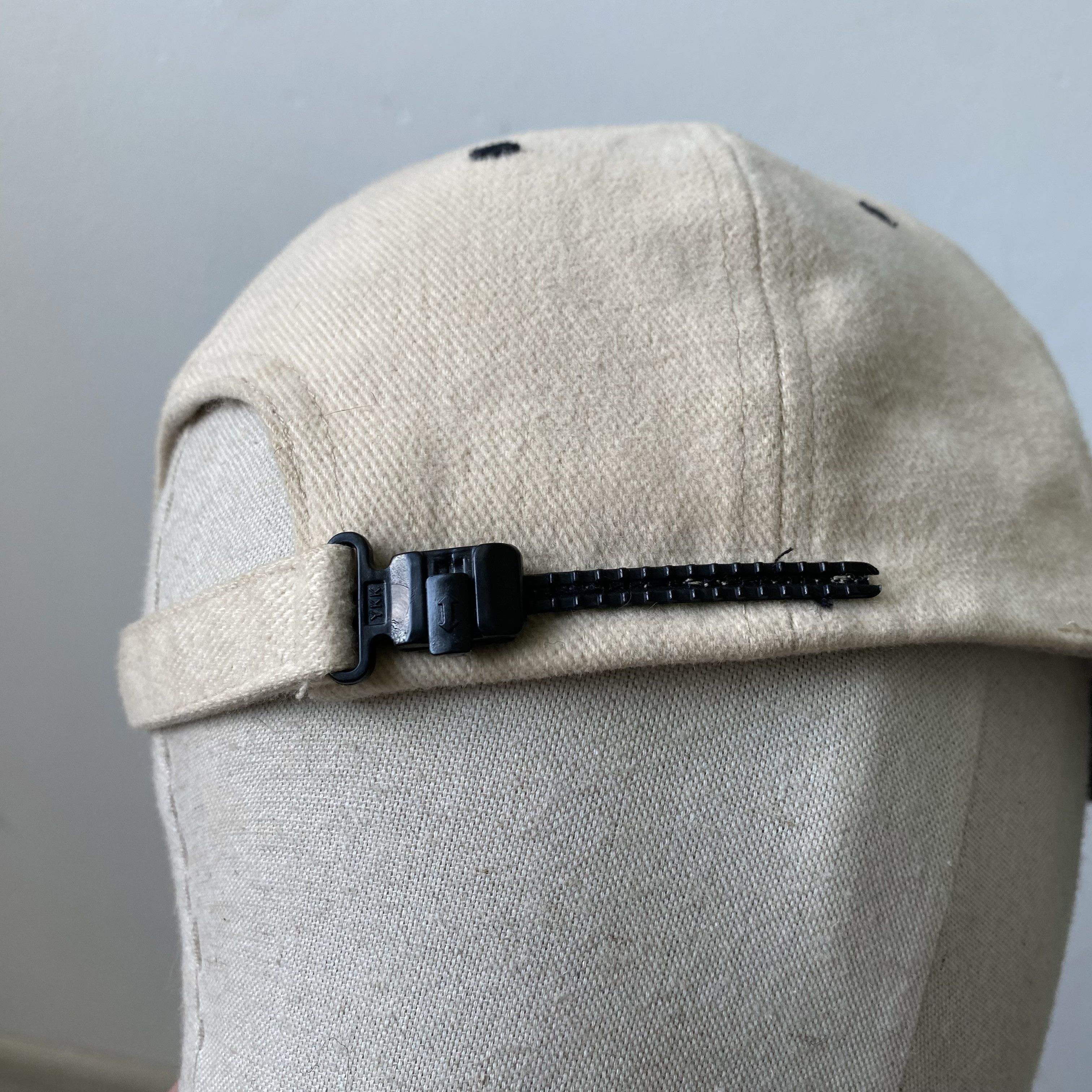 Warner Bros Vintage 90s Looney Tunes Cap Malta Taz Tweeety Disney Size ONE SIZE - 3 Thumbnail