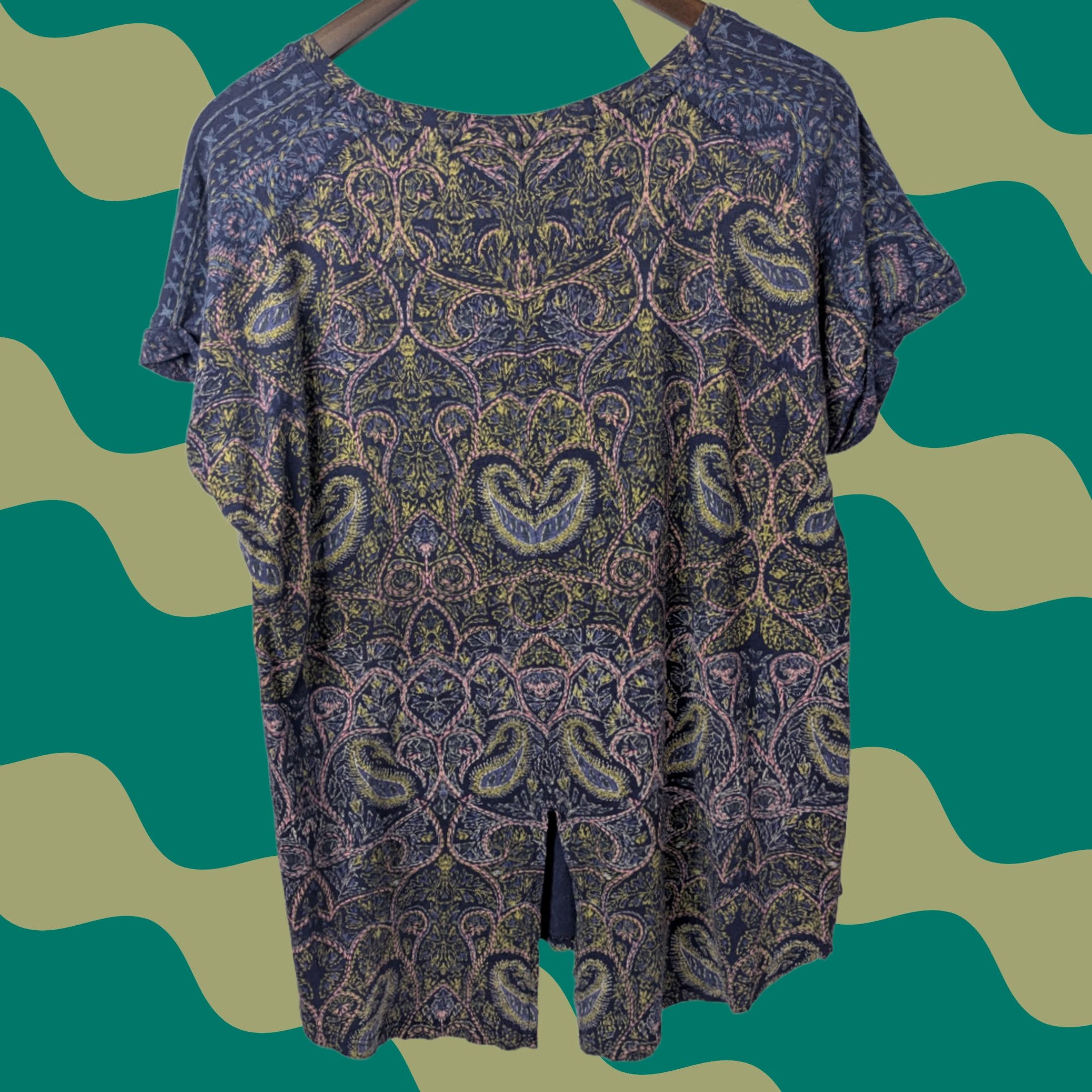 Lucky Brand Lucky Brand Shirt Womens 1X Blue Paisley Short Sleeve Tee Boho Casual Size XL / US 12-14 / IT 48-50 - 1 Thumbnail