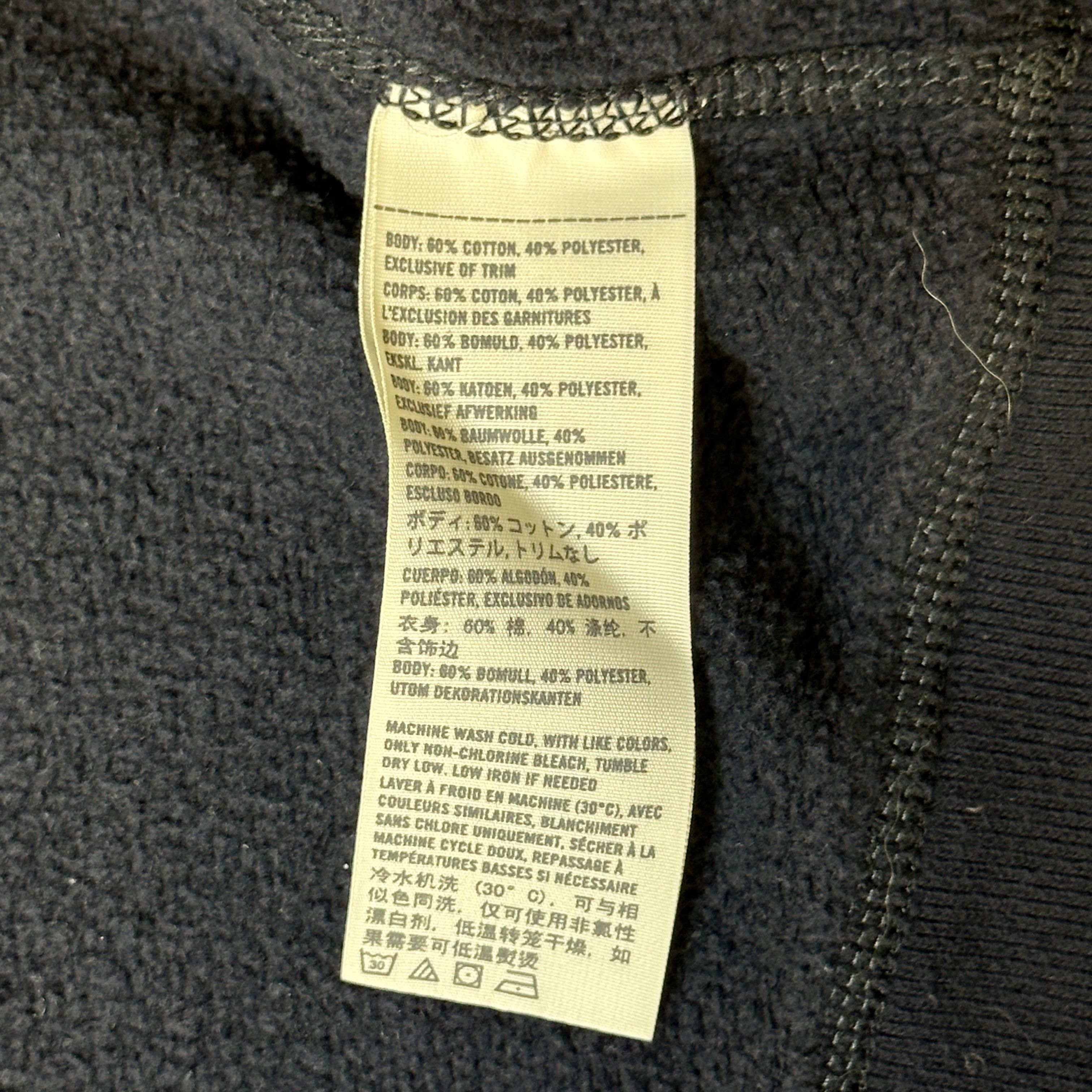 Abercrombie & Fitch Vintage Abercrombie & Fitch Appliqué Logo Zip Hoodie Size M Size US M / EU 48-50 / 2 - 5 Thumbnail