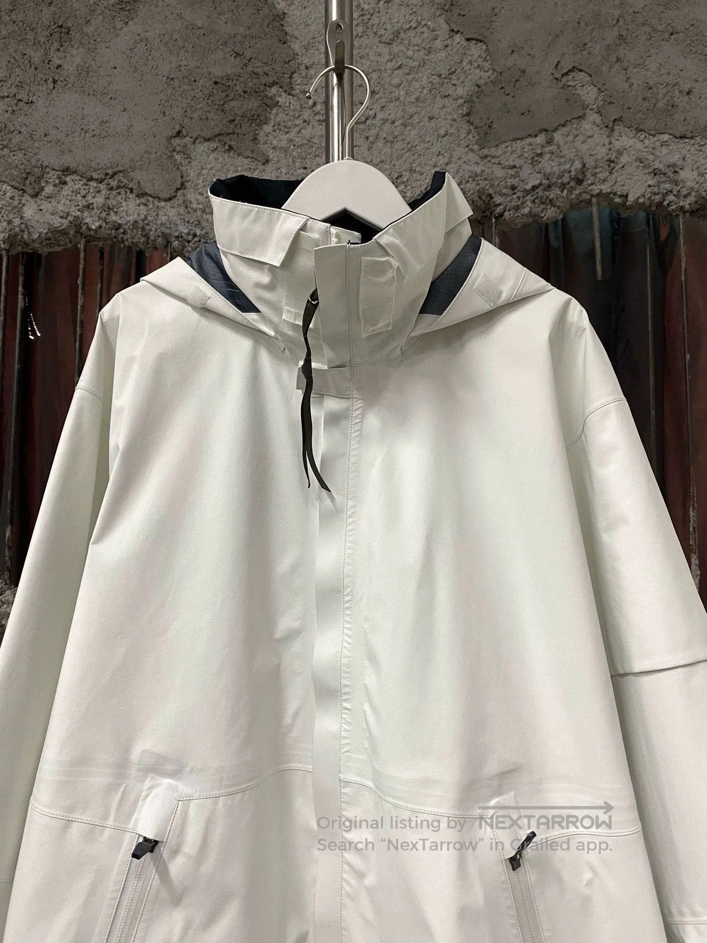 Acronym ACRONYM J101-GT White Jacket. Size US M / EU 48-50 / 2 - 3 Thumbnail