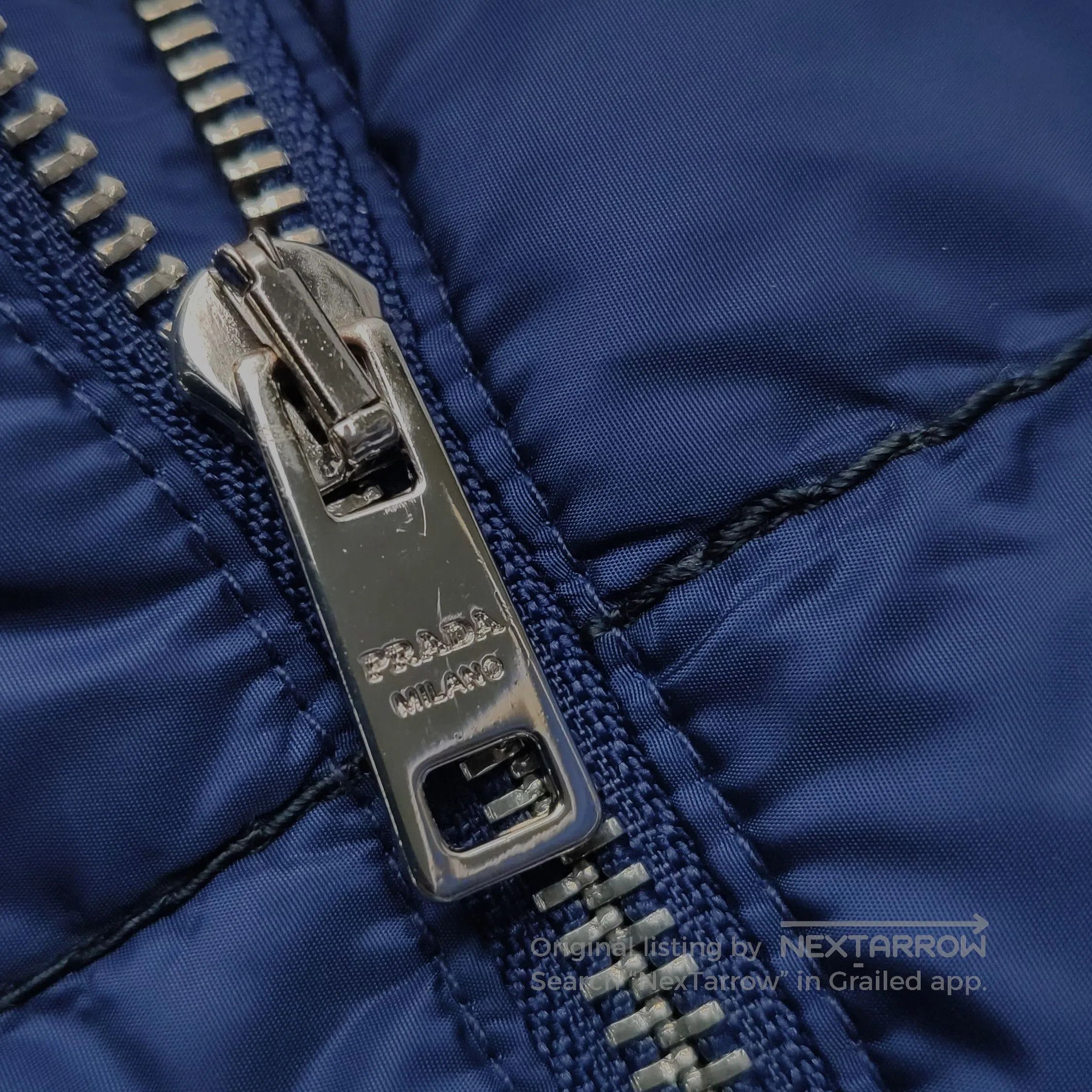 Prada Prada Navy Padded Sleeveless Vest . Size M / US 6-8 / IT 42-44 - 9 Thumbnail