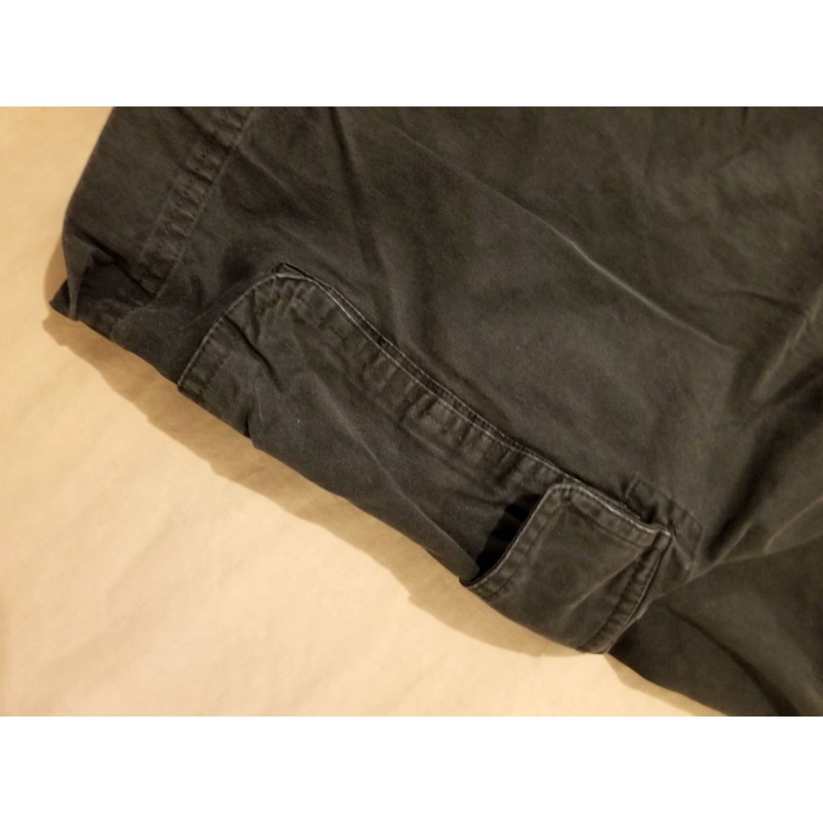 Brooks Brothers VINTAGE Brooks Brothers Cargo Shorts Men 40 Black Cotton Chino Cargo Shorts Mens 40 Black Cotton chinos Size US 40 / EU 56 - 3 Thumbnail